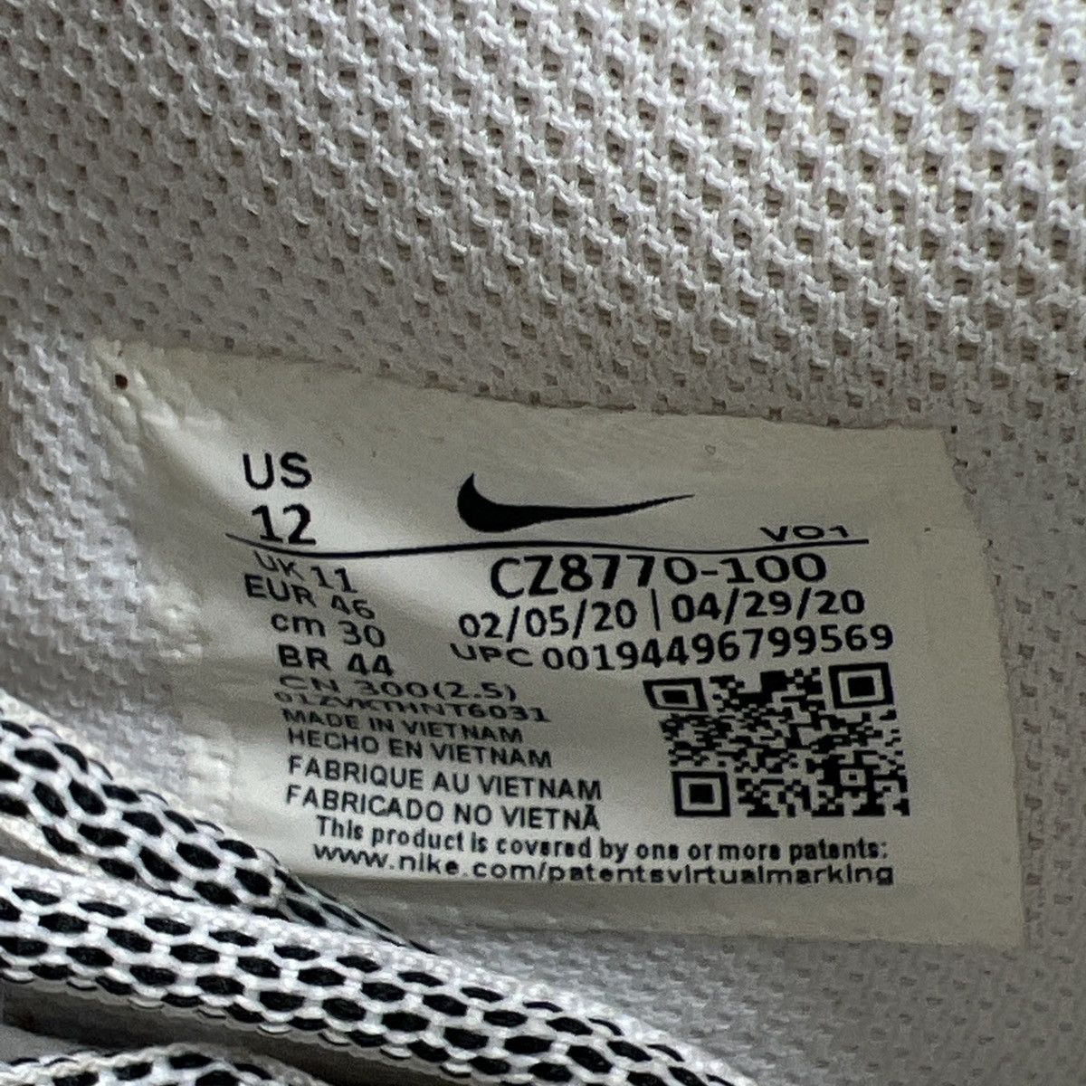 Nike Mamba fury white metallic gold Size US 12 / EU 45 - 8 Thumbnail