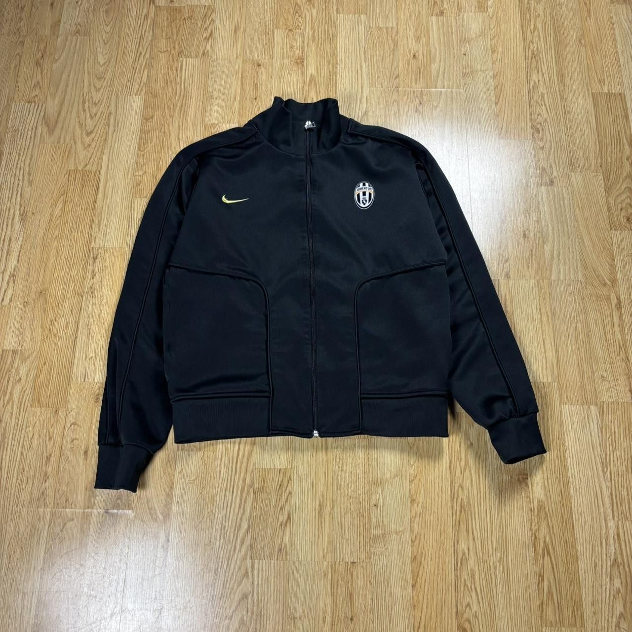 Juventus Jacket | Grailed