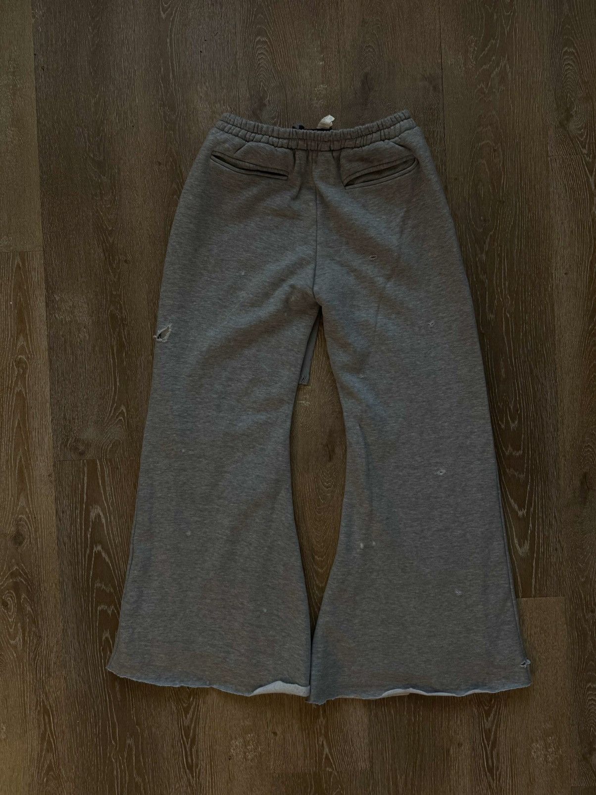 Other Dasyori flared ripped sweats Size US 34 / EU 50 - 2 Thumbnail