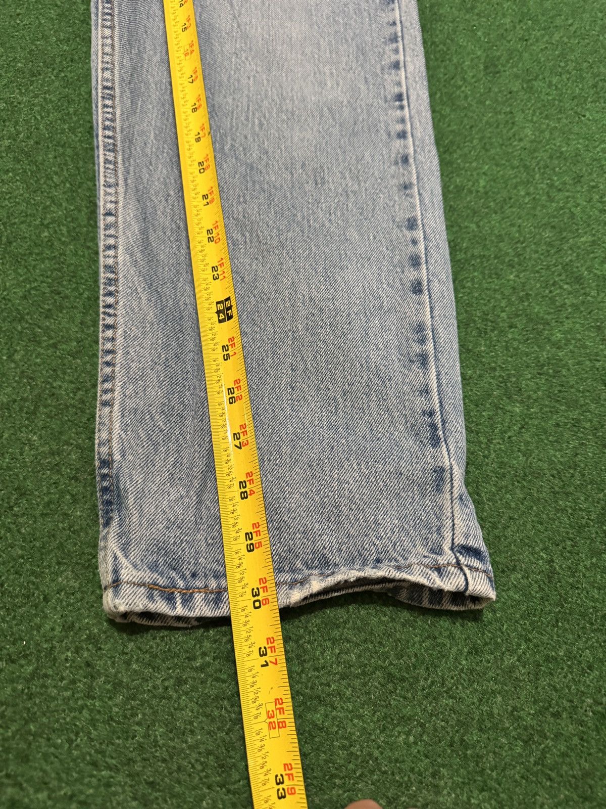 Levi's Vintage Clothing Vintage Levi’s 560 Loose Straight Leg Baggy 10 32x30 Jeans Size 32" / US 10 / IT 46 - 7 Thumbnail