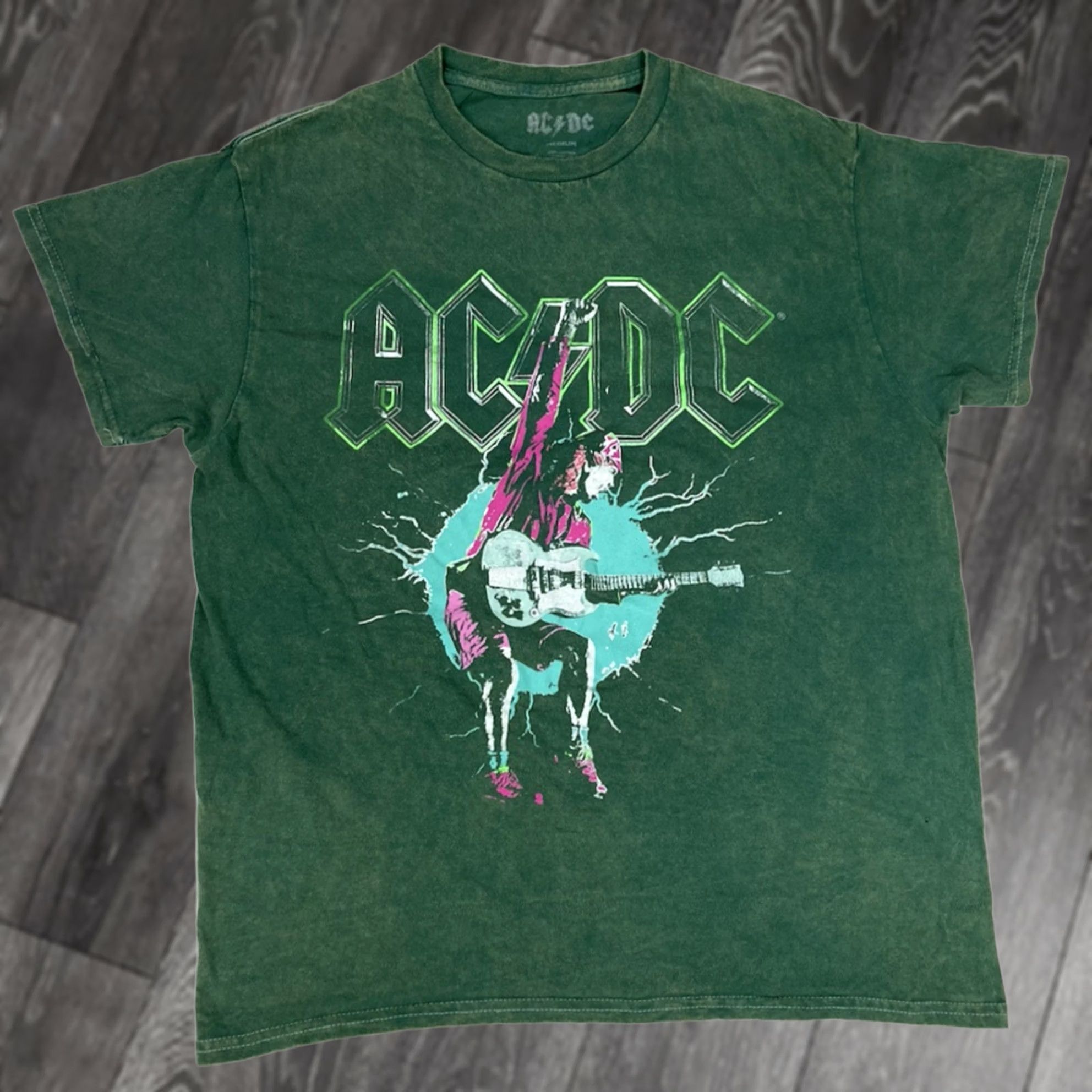 Vintage ACDC Graphic T-shirt Women Medium Green Acid Wash Short Sleeve Music Shirt Size M / US 6-8 / IT 42-44 - 1 Thumbnail