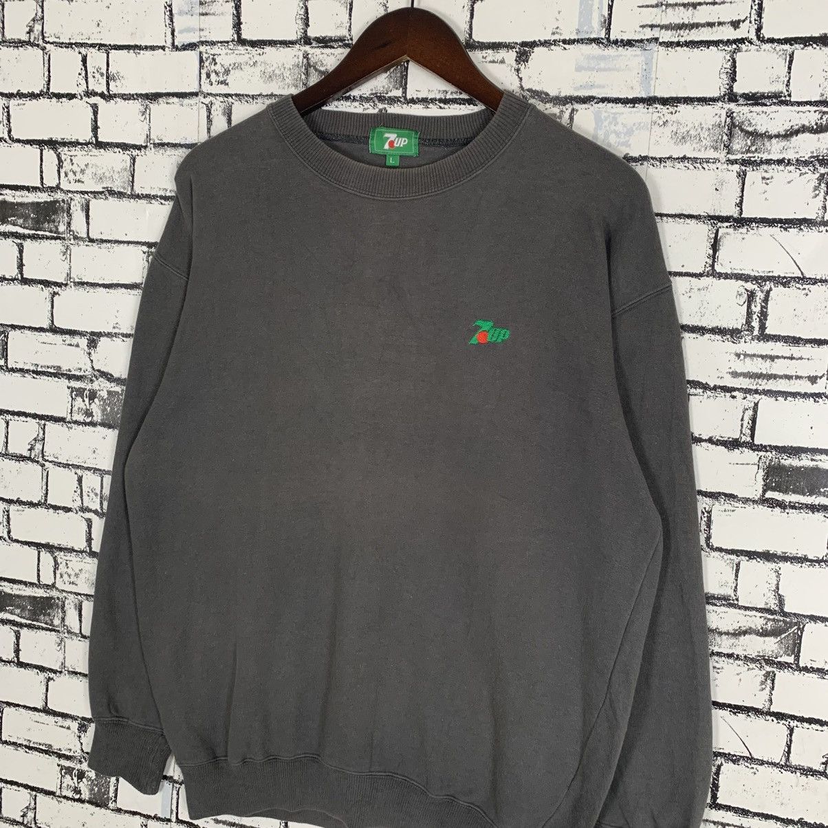 Designer × Japanese Brand × Vintage Vintage 7 Up Soft Drink Sweatshirt Crewneck Size Large Size US L / EU 52-54 / 3 - 2 Thumbnail