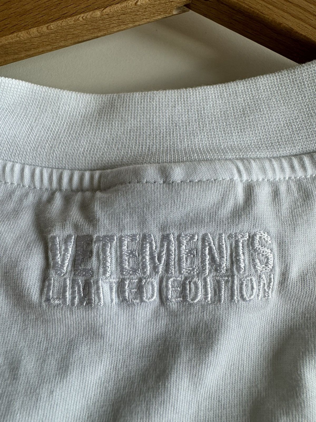 Vetements Vetements click here tshirt Size US L / EU 52-54 / 3 - 8 Thumbnail