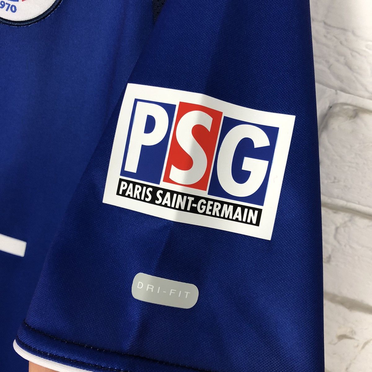 Other Retro copy PSG Paris Saint-Germain 2000 home jersey nike Size US M / EU 48-50 / 2 - 4 Thumbnail