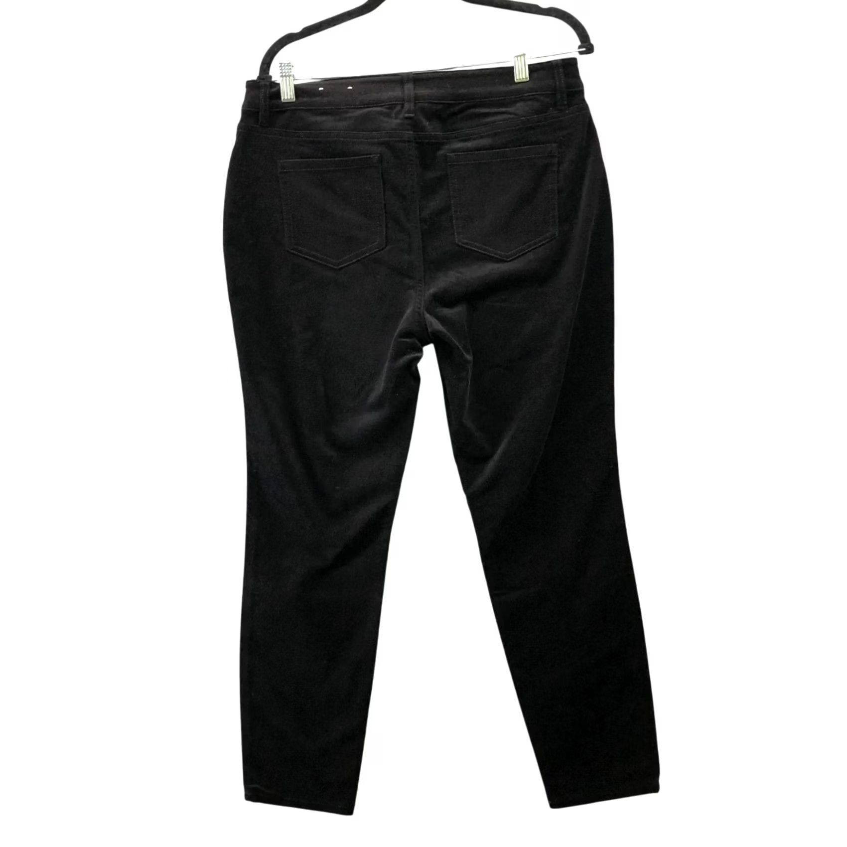 Ellen Tracy Ellen Tracy Velvet Pants Jeans Womens 8 Black Mid Rise Slim Stretch Skinny 5-Pocket Denim Regular Rise Womens Jeans Black Velvet Pant Size 30" / US 8 / IT 44 - 2 Thumbnail