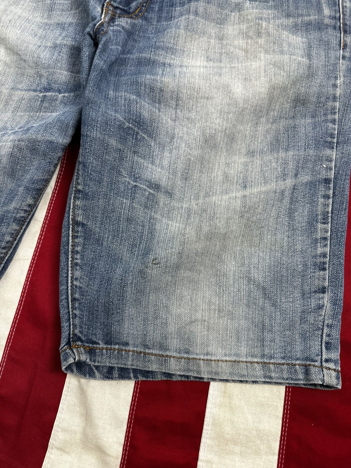 Ed Hardy Ed Hardy Denim Shorts with Bold Embroidery Size US 34 / EU 50 - 6 Thumbnail