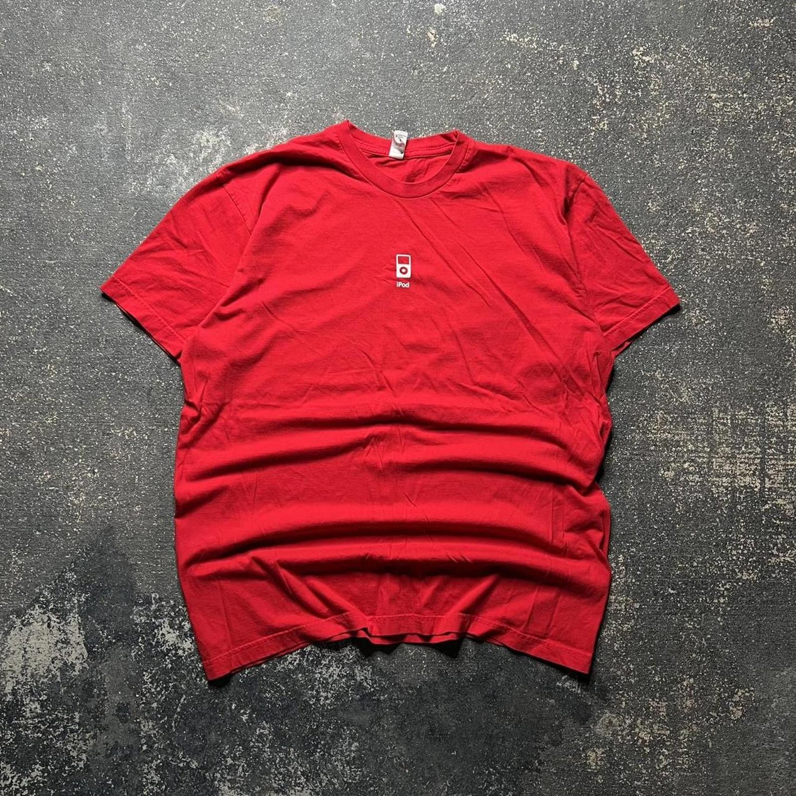 Apple Vintage Y2K Apple IPOD Apple Store Tee | Grailed