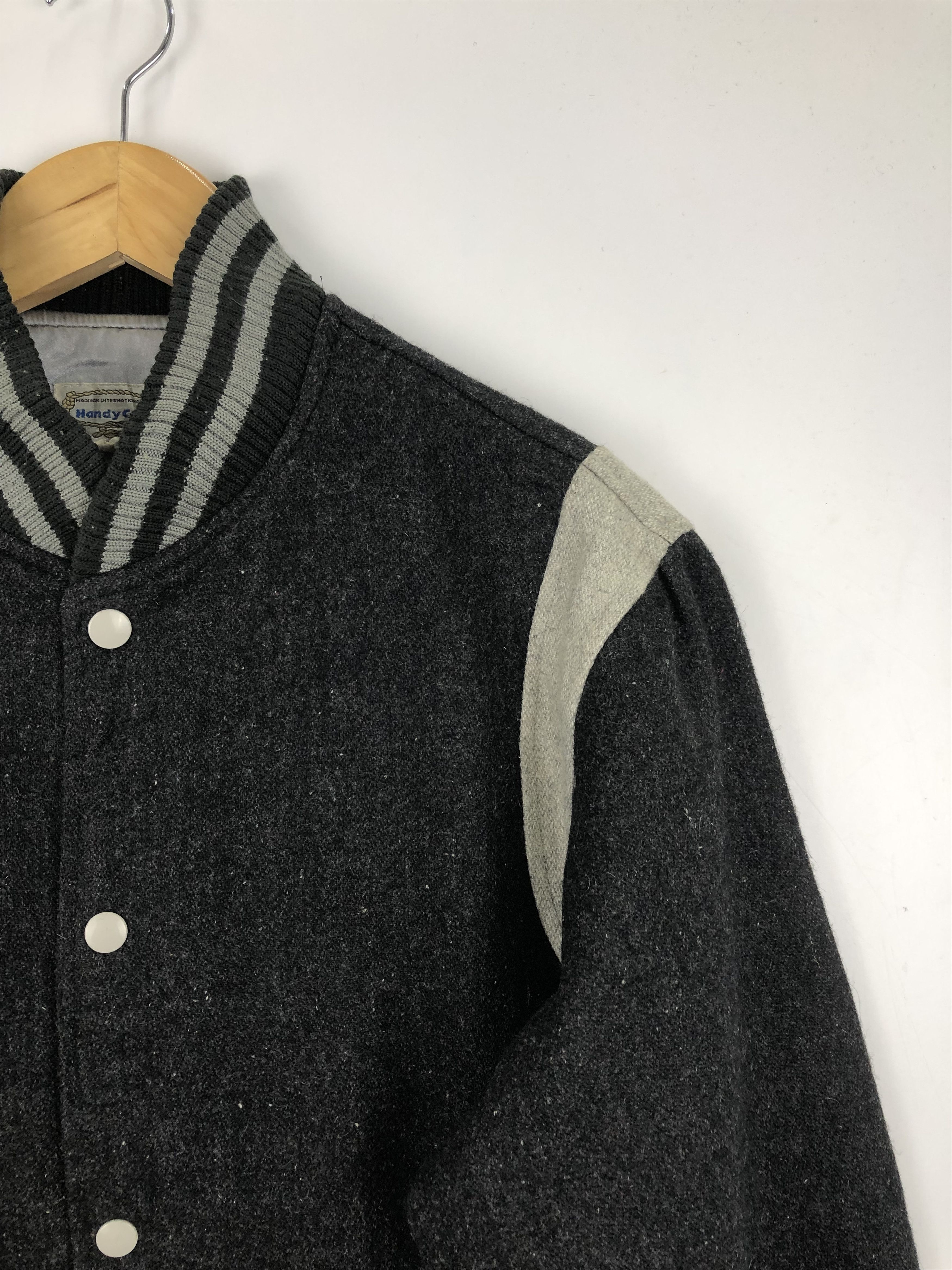Japanese Brand Vintage 90s Japanese Brand Wool Varsity Jacket V0429 Size US L / EU 52-54 / 3 - 6 Thumbnail
