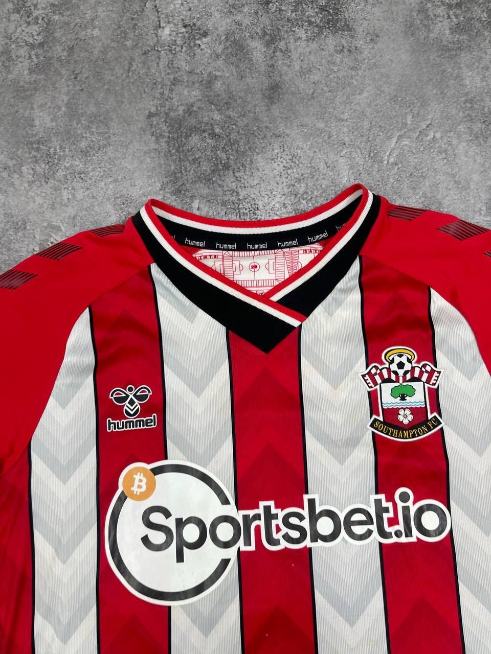 Hummel Hummel Women Southampton FC 2021/22 Home Football Jersey Size M / US 6-8 / IT 42-44 - 2 Thumbnail