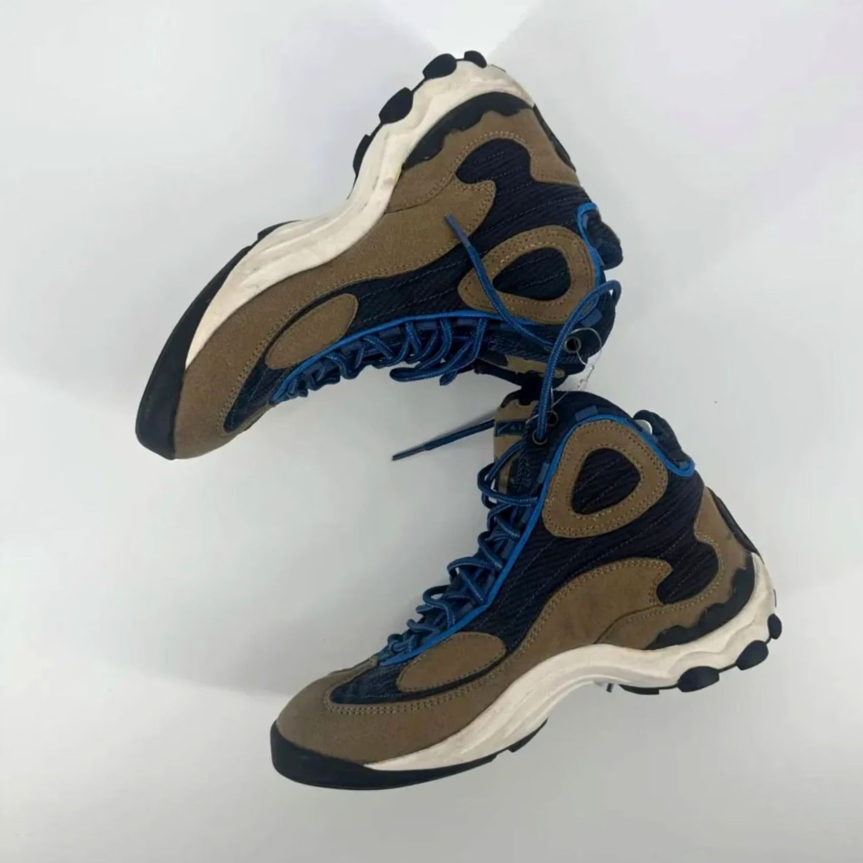 Nike ACG Item Specifications: Brand: Nike ACG, Color: Black, Size 7.5 Size US 8 / EU 41 - 3 Thumbnail