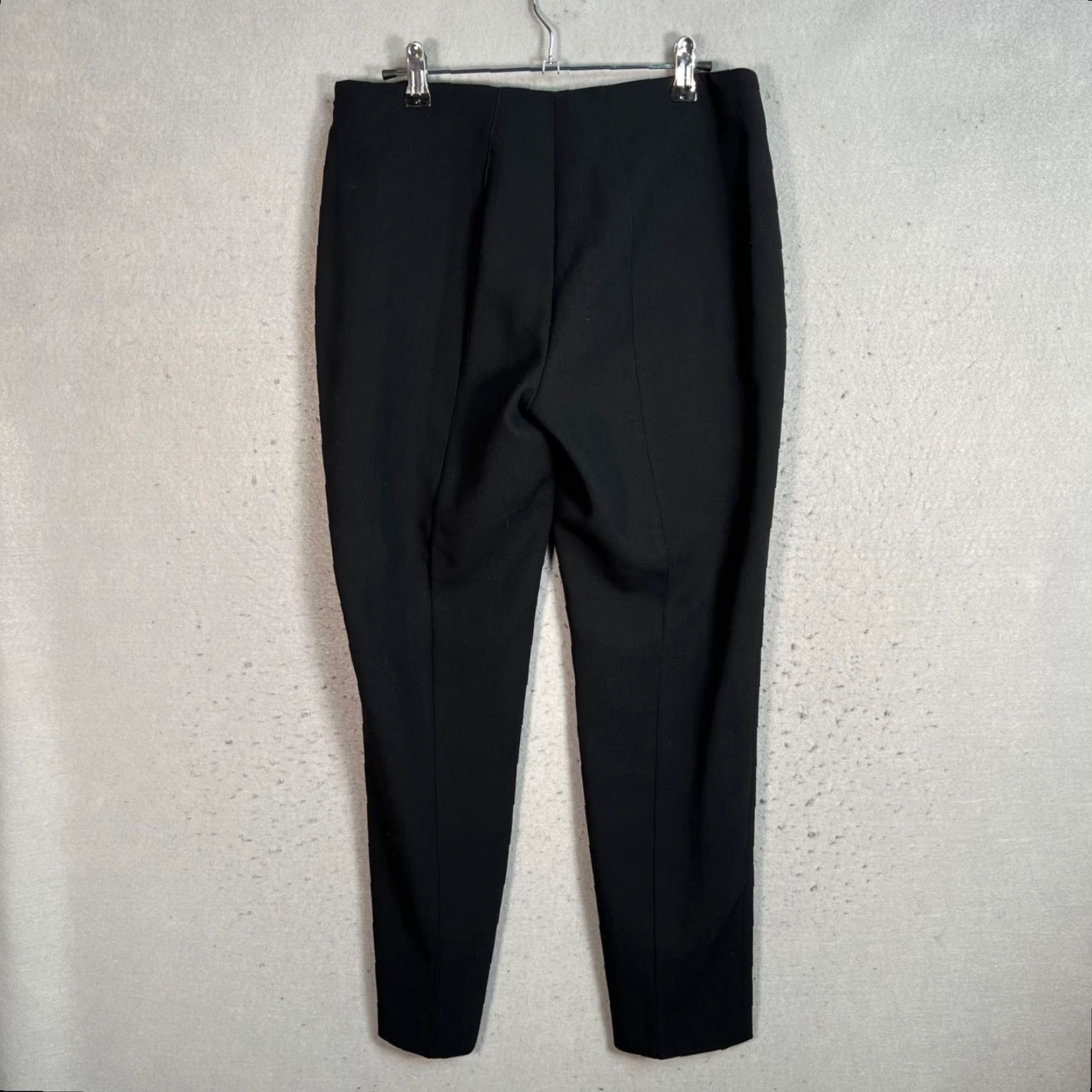 Akris VINTAGE Akris Bergdorf Goodman Womens Black Wool Blend Trousers Size 6 Tapered Leg Pants Size 28" / US 6 / IT 42 - 2 Thumbnail