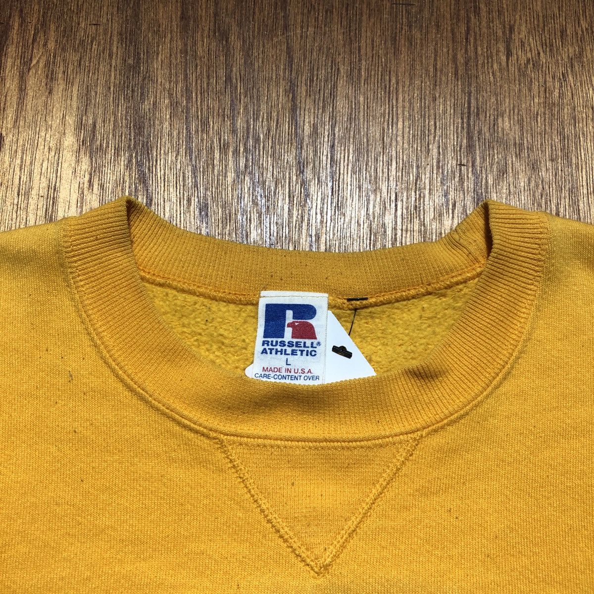 Russell Athletic × Vintage Vintage Russell Athletic Custom Made “Peace” Size US L / EU 52-54 / 3 - 3 Thumbnail