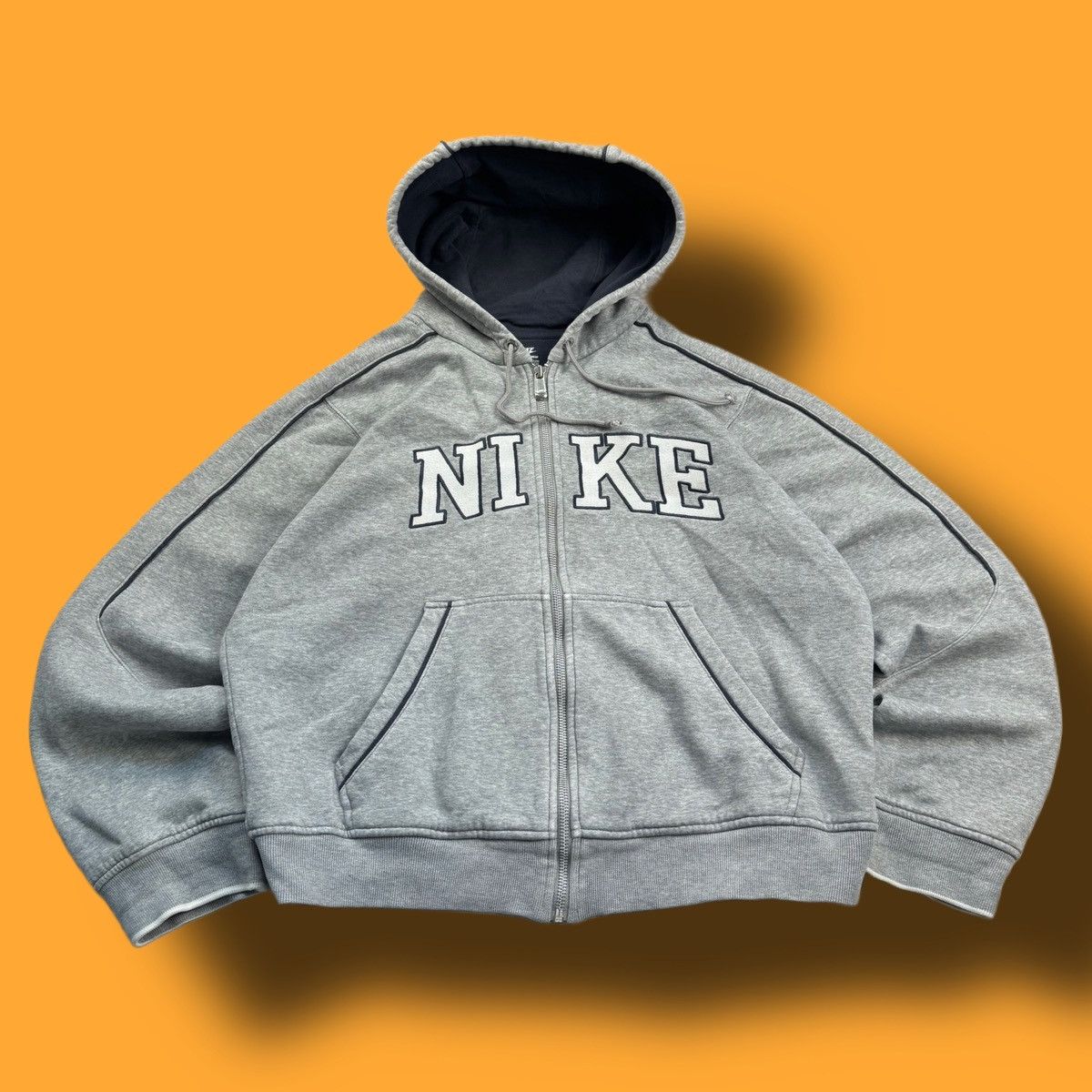 Nike × Vintage NIKE VINTAGE CENTER LOGO OVERSIZE BOXY ZIP HOODIE Size US S / EU 44-46 / 1 - 1 Thumbnail