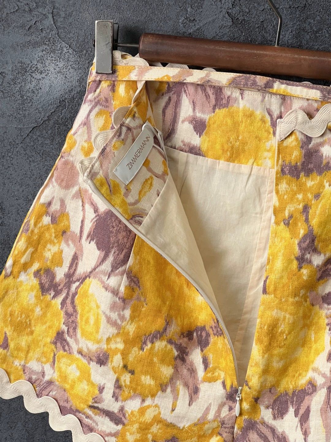 Zimmermann ZIMMERMANN floral linen casual shorts Size 24" / US 00 / IT 34 - 6 Thumbnail