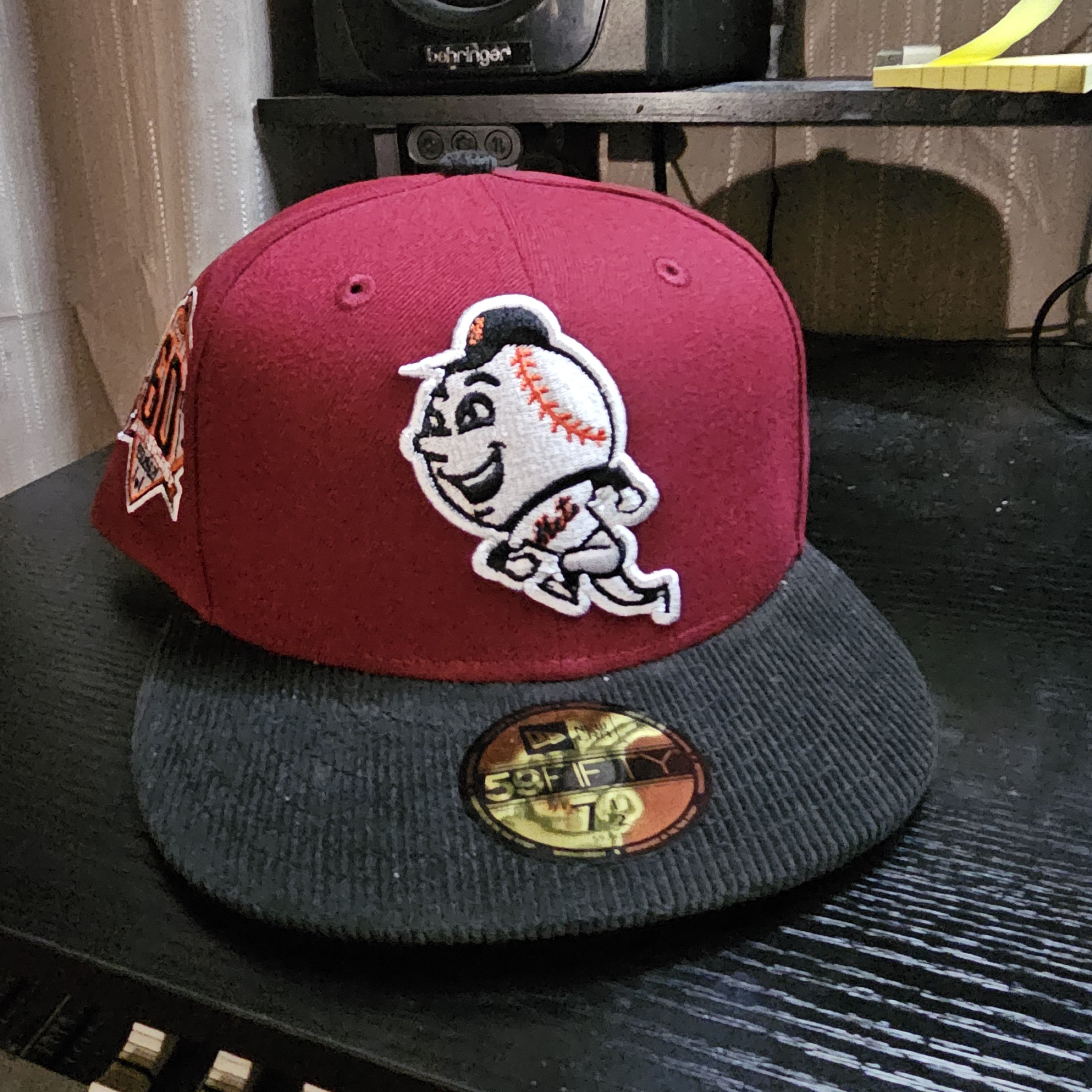 New Era Mr Met Burgundy Corduroy brim Size ONE SIZE - 1 Thumbnail