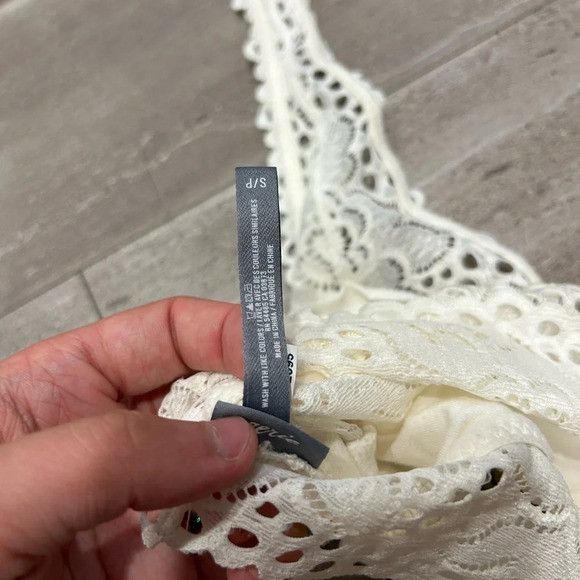 American Eagle Outfitters Aerie Lace Halter Bralette Size ONE SIZE - 4 Thumbnail