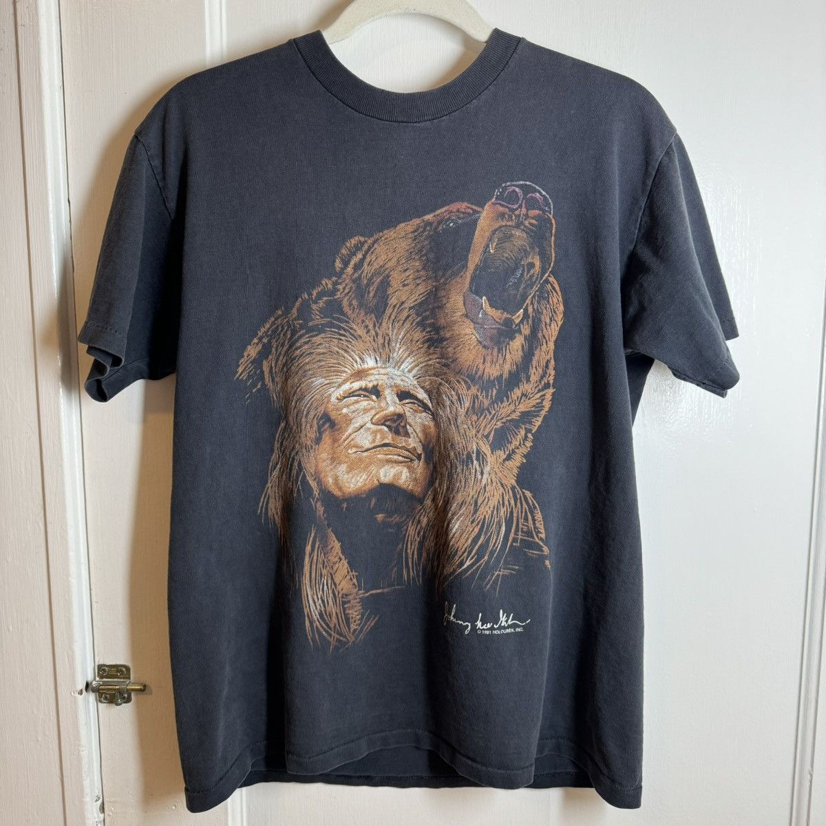 Vintage Vintage Native American/Bear Art Shirt Size US M / EU 48-50 / 2 - 1 Thumbnail