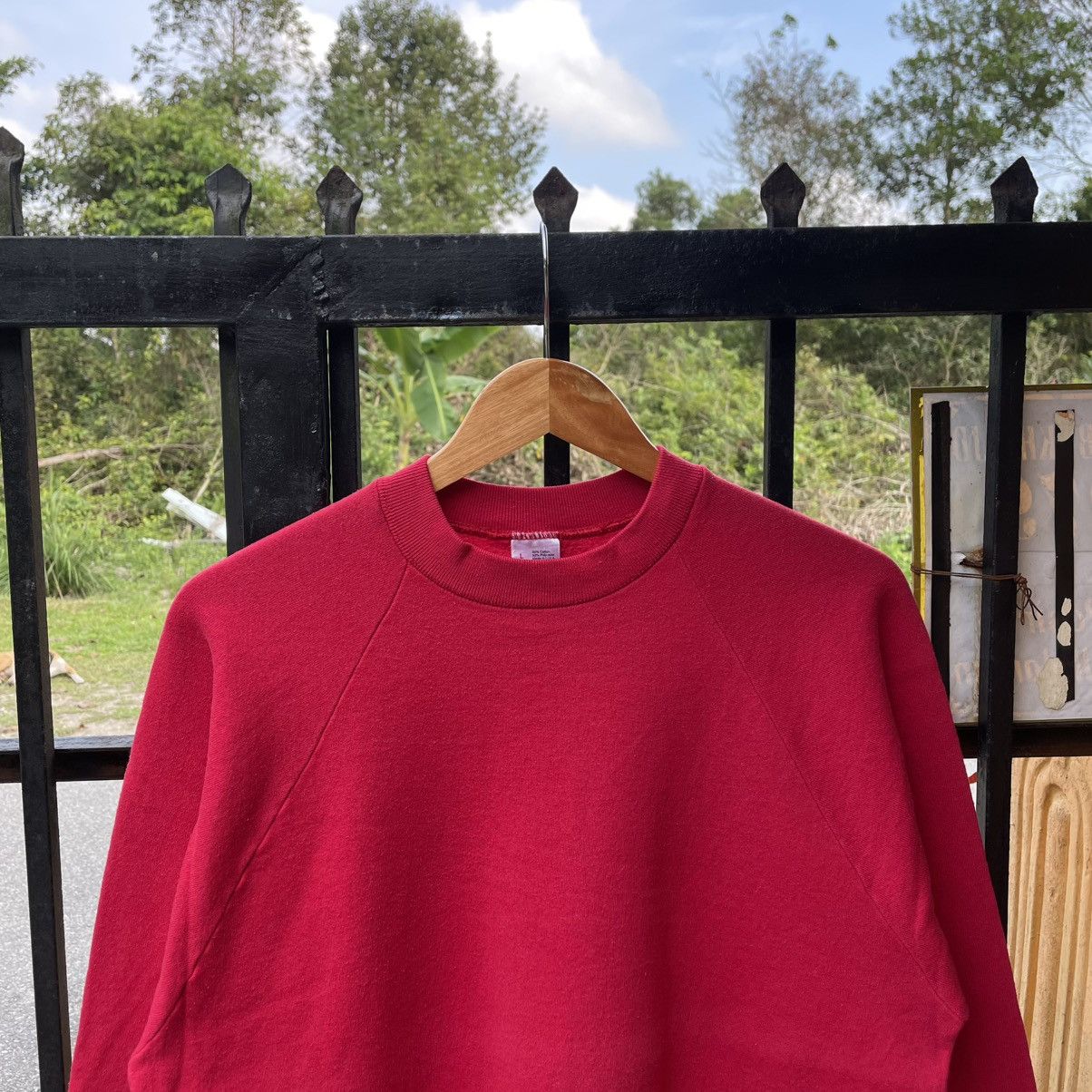 Fruit Of The Loom 🔥Vintage 90s Fruit Of The Loom Minimalist Plain Sweatshirts Size US M / EU 48-50 / 2 - 4 Thumbnail