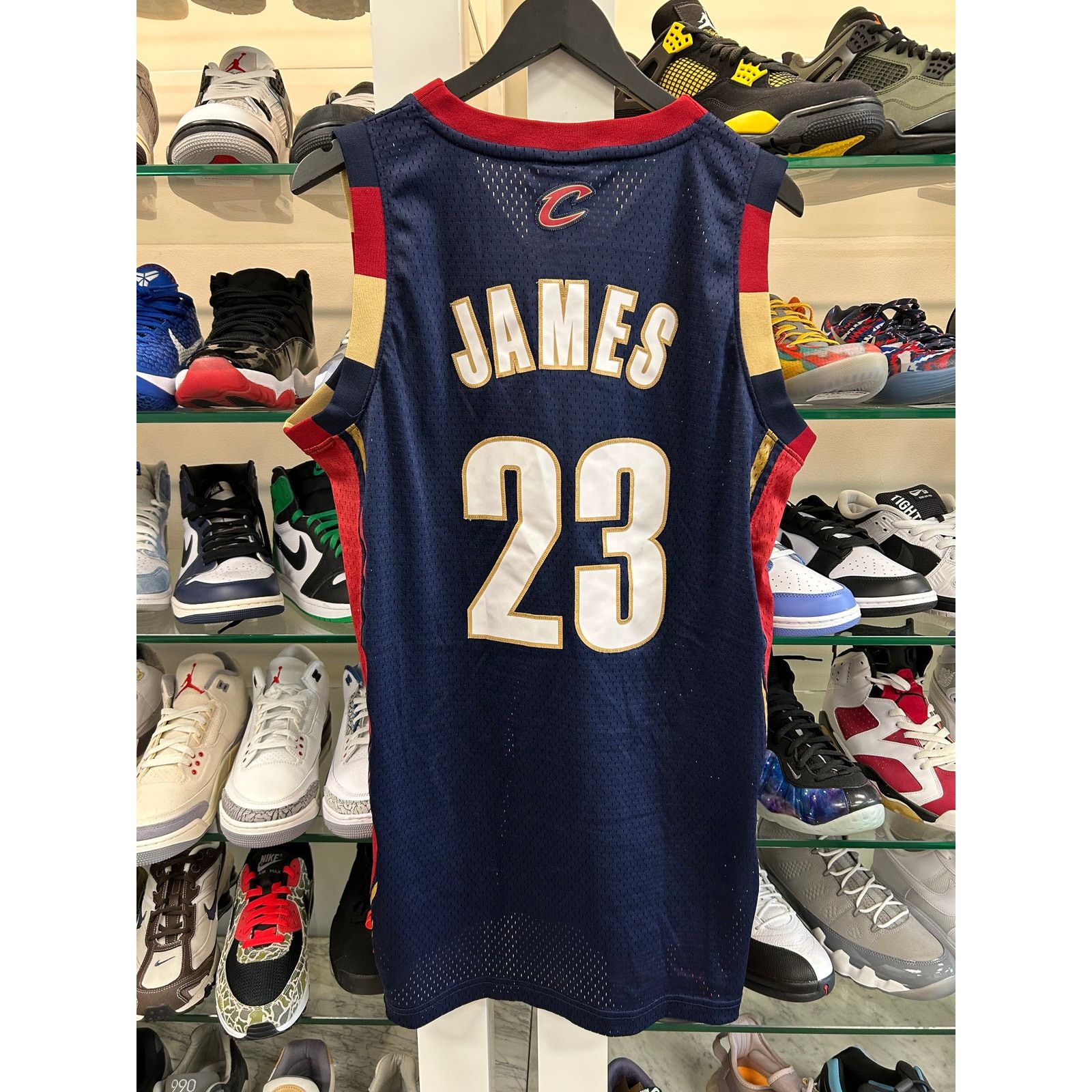 Adidas LeBron James Cleveland Cavaliers Adidas Swingman Jersey Size US M / EU 48-50 / 2 - 3 Thumbnail