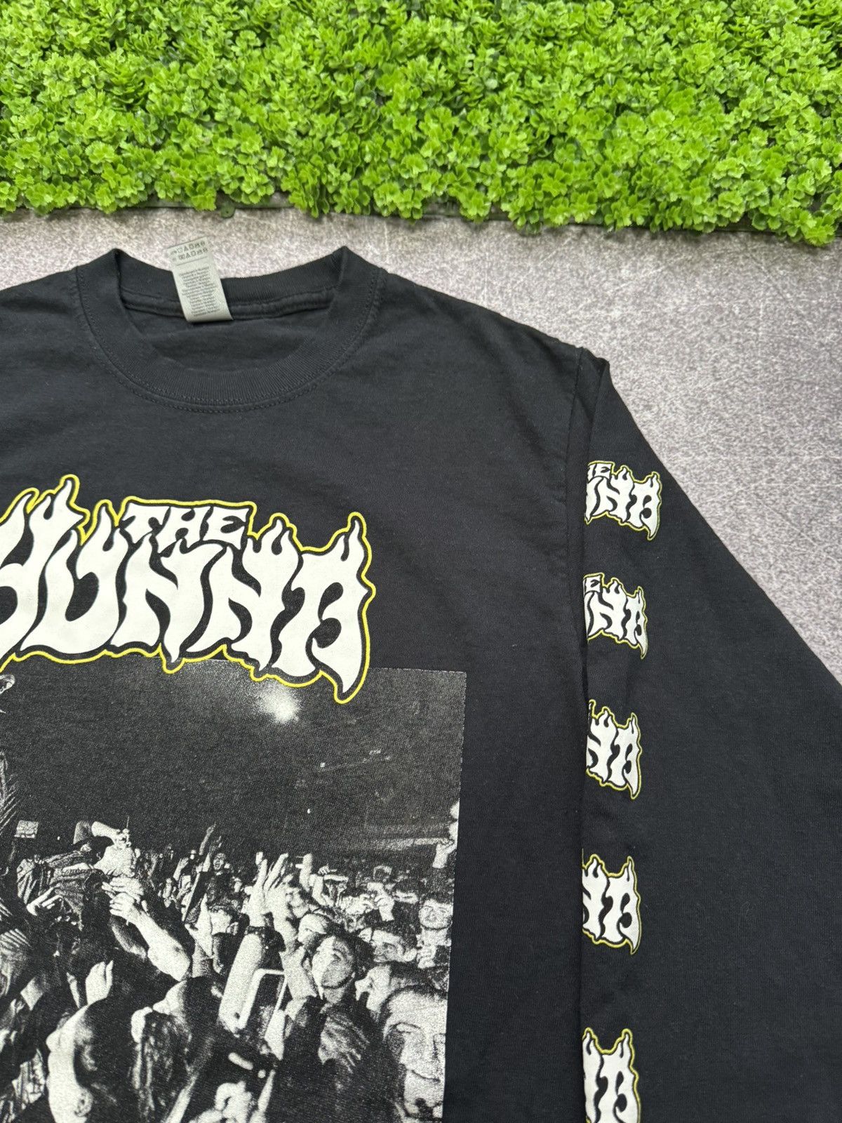 Band Tees The Hunna 2023 Europe tour Long Sleeve band shirt Size US S / EU 44-46 / 1 - 7 Thumbnail