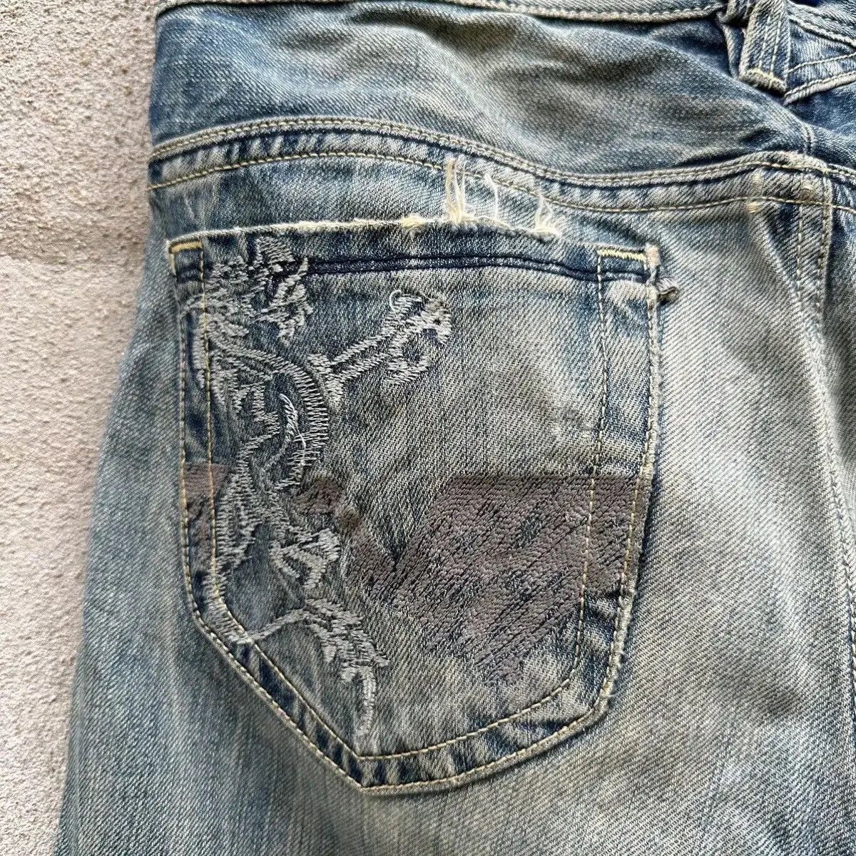 Vintage ‼️ THRASED 🔥 DIESEL THANAZ JEANS VINTAGE DENIM RIPPED PANTS Size US 30 / EU 46 - 18 Thumbnail