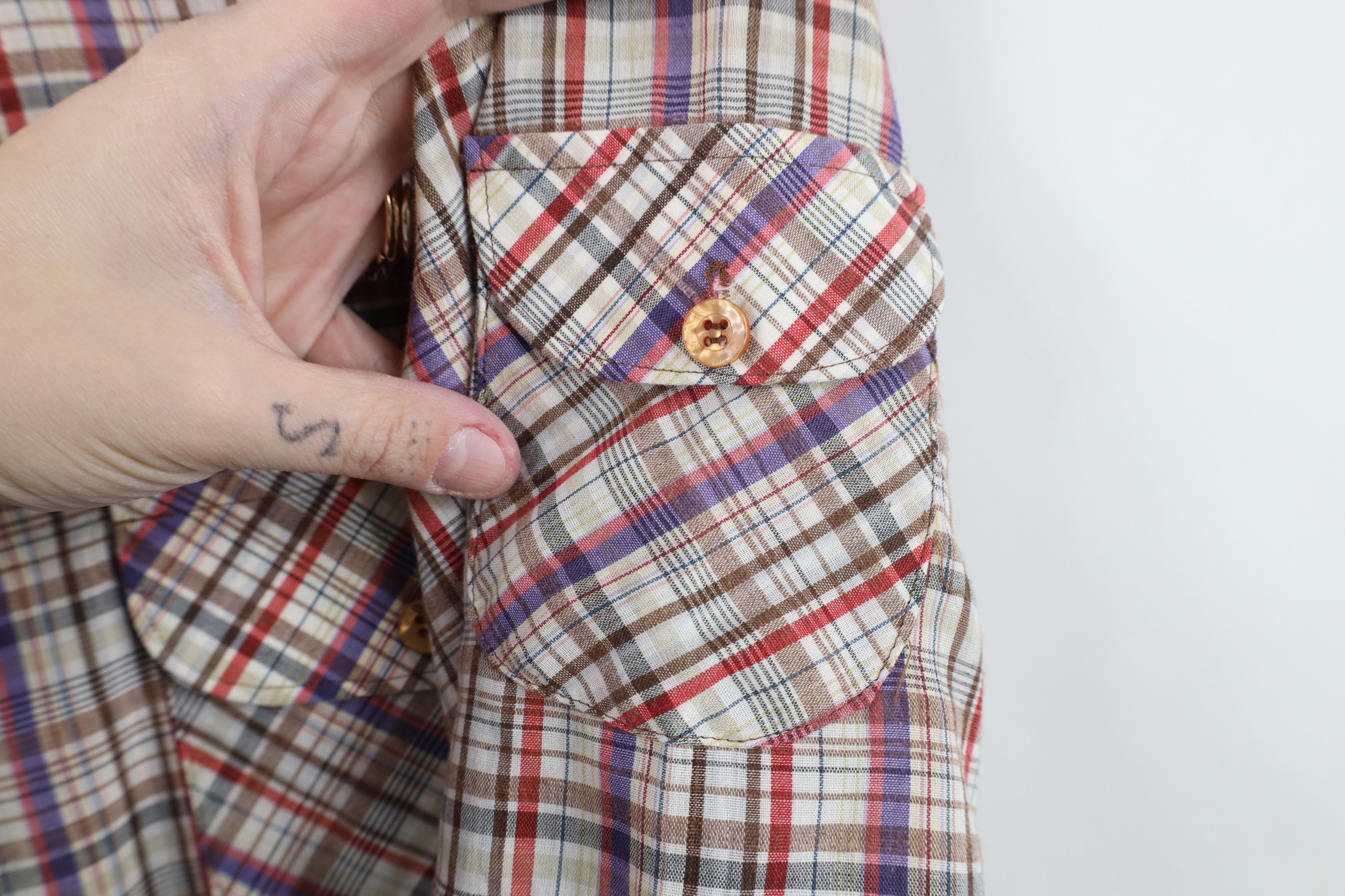 Vintage Vintage 70s Streetwear Short Sleeve Collared Button Shirt Size US M / EU 48-50 / 2 - 4 Thumbnail