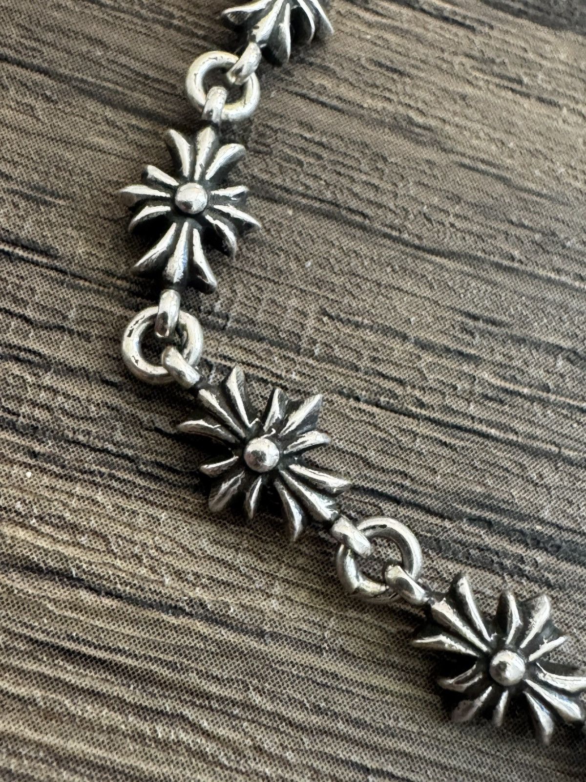 Chrome Hearts Chrome hearts tiny E rosary choke chain Size ONE SIZE - 5 Thumbnail
