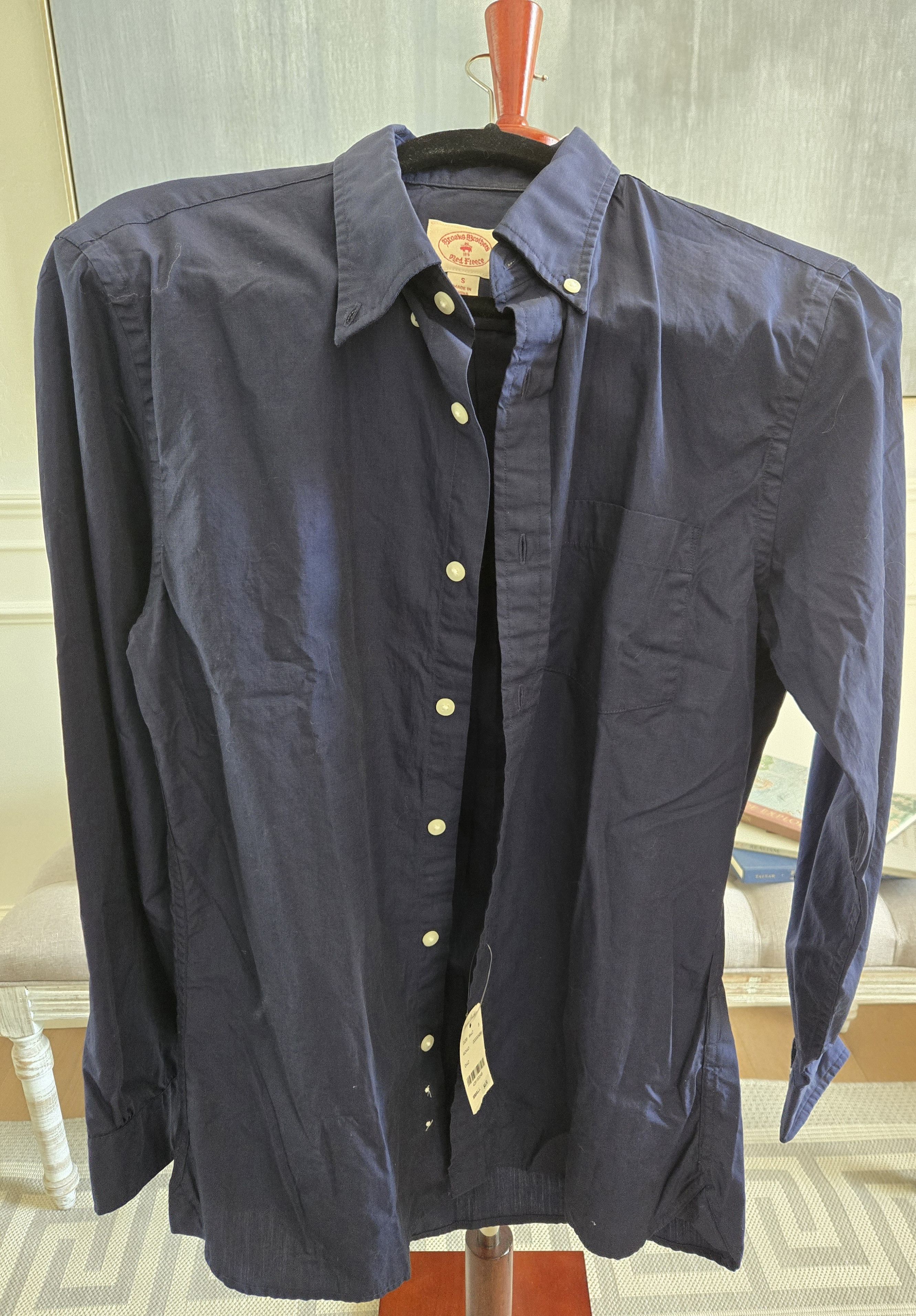 Brooks Brothers Brooks Brothers New with Tags Navy 100% cotton button down Size US S / EU 44-46 / 1 - 4 Thumbnail