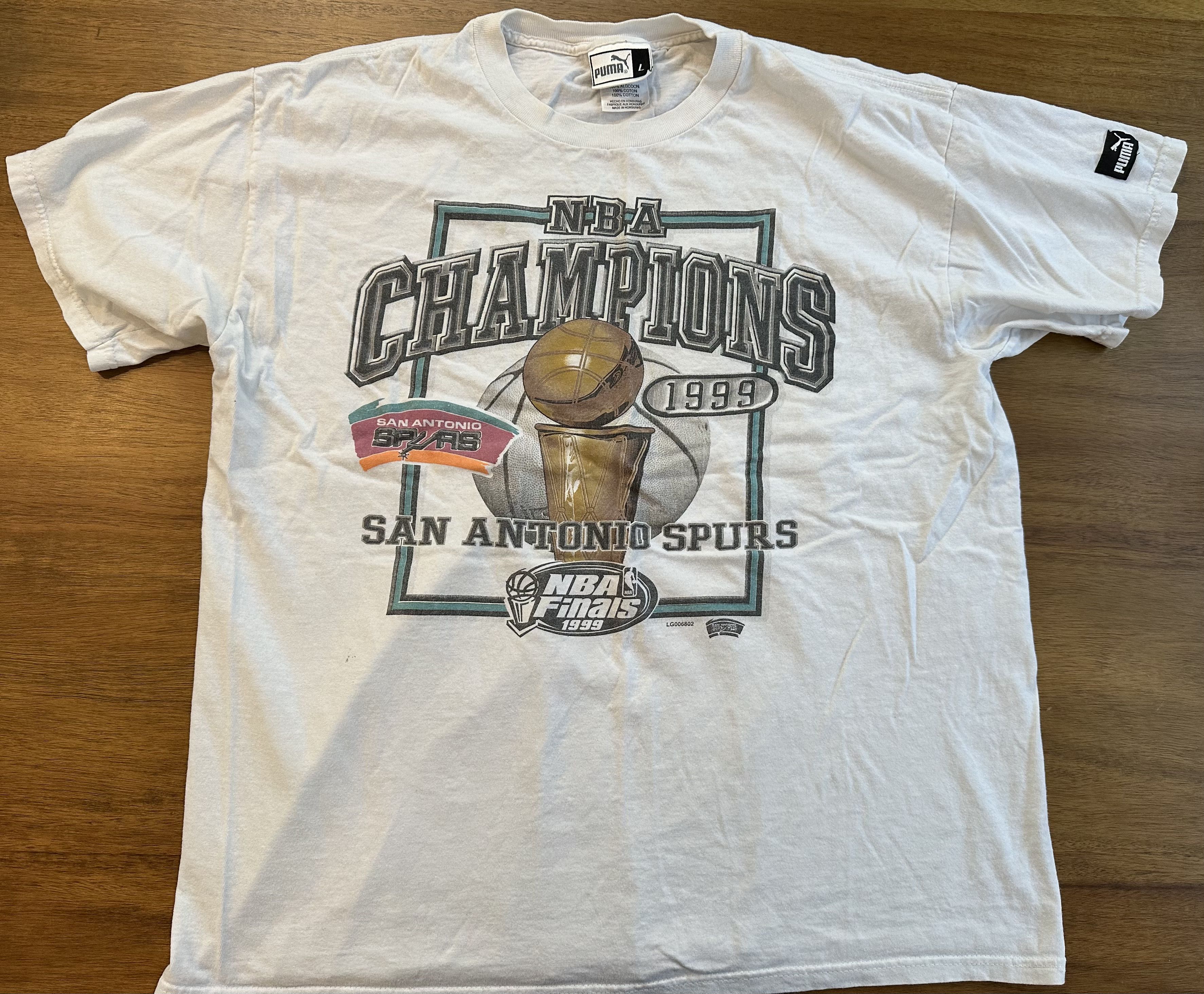 Vintage 1999 San Antonio spurs NBA champs trophy t-shirt