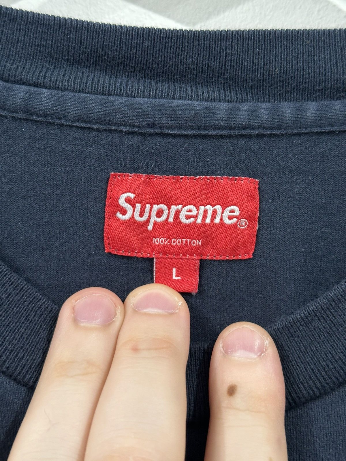 Supreme Supreme Small Logo Long Sleeve T-Shirt Navy Size L Size US L / EU 52-54 / 3 - 4 Thumbnail