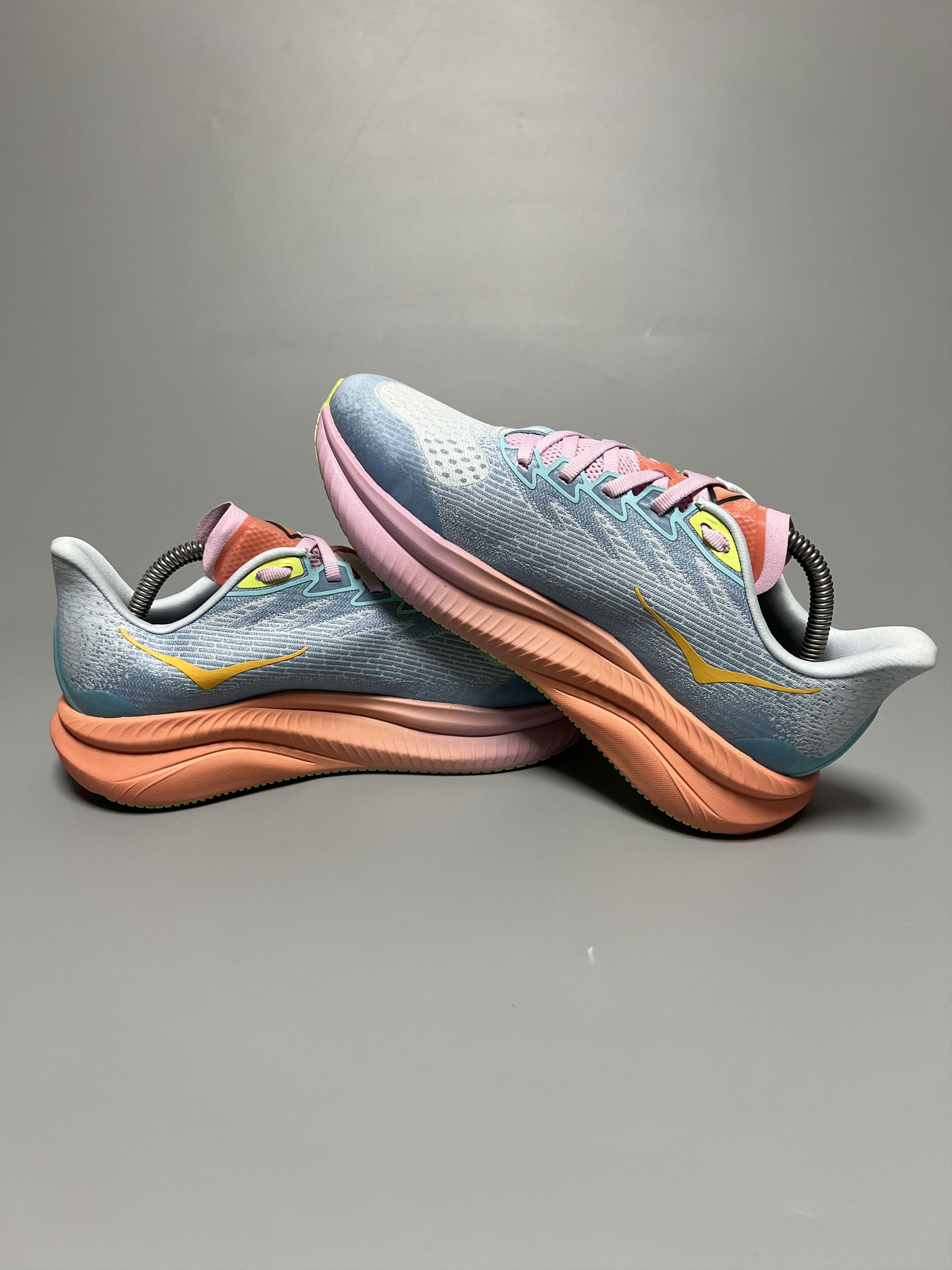 Hoka Hoka One One Mach 6 Women's Running Shoes 1147810-ISK Size US 8.5 / IT 38.5 - 5 Thumbnail