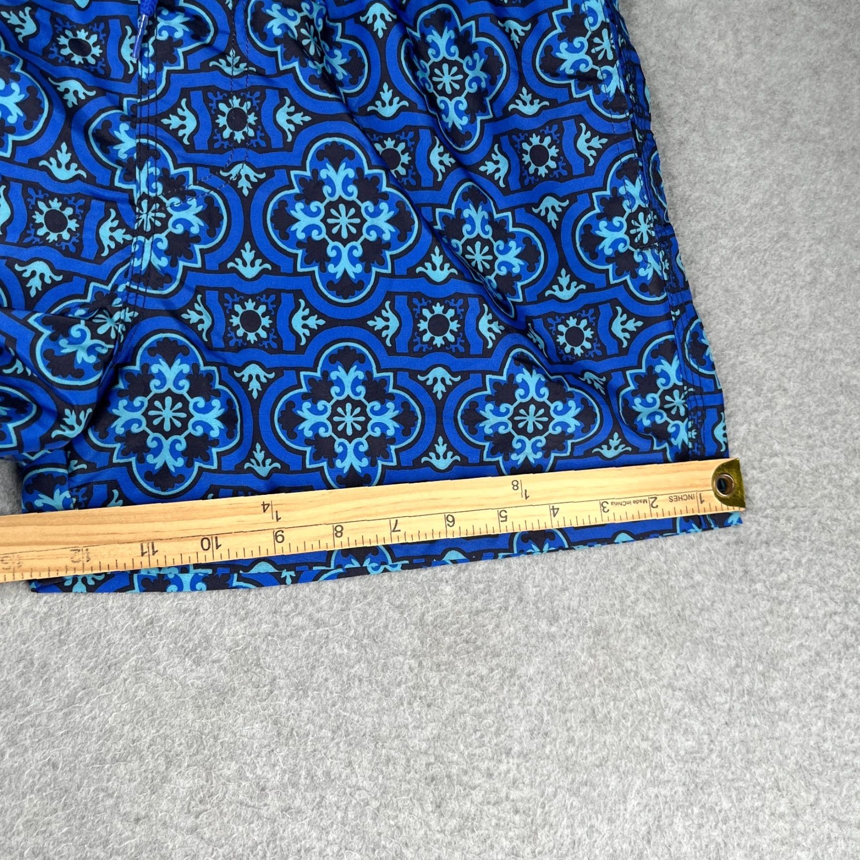 Vintage Speedy Shark Swim Trunks Mens Large Blue Geometric Lined Pockets Drawstring Size ONE SIZE - 2 Thumbnail