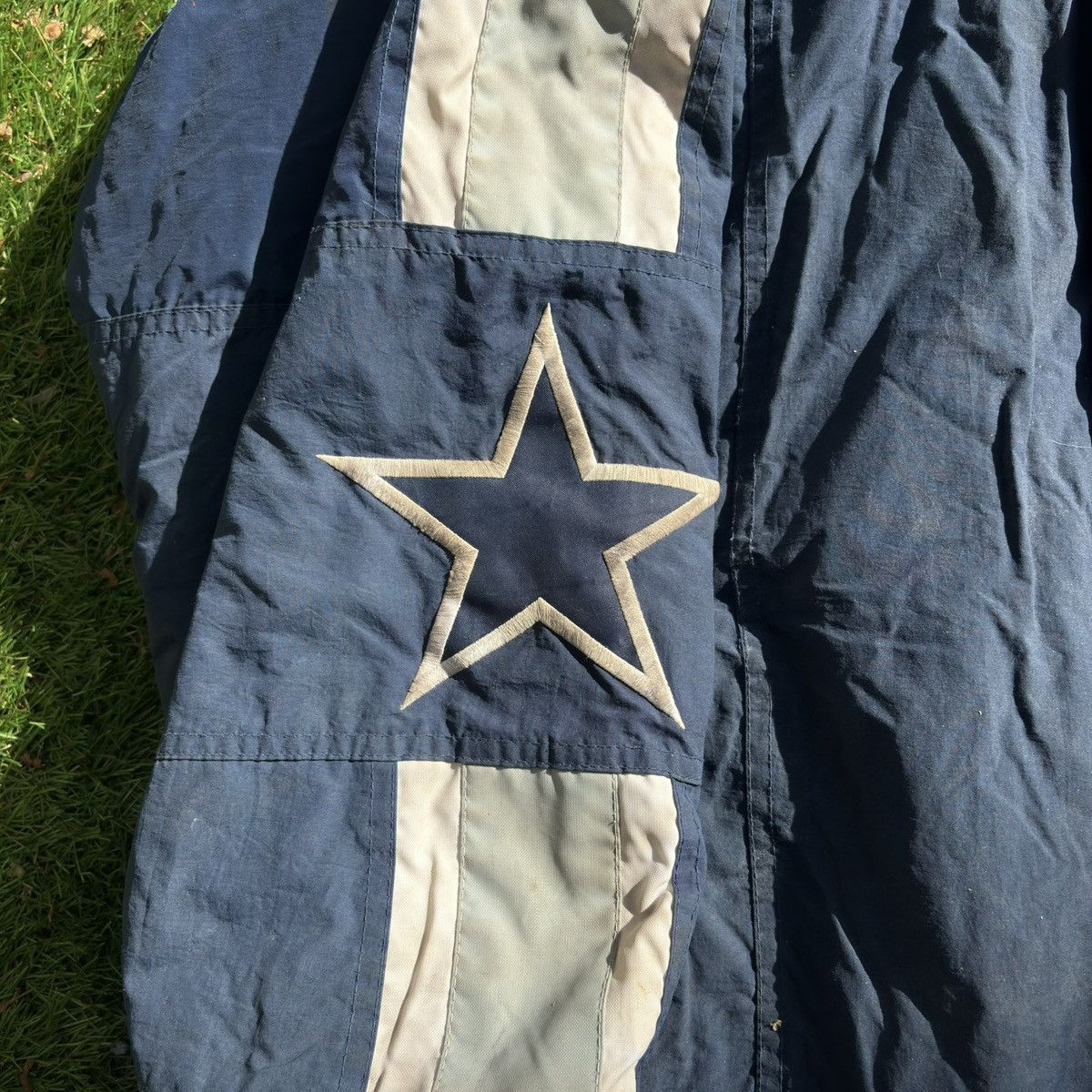 Starter Vintage Starter Dallas Cowboys NFL Pro Line Puffer Jacket Size US L / EU 52-54 / 3 - 8 Thumbnail