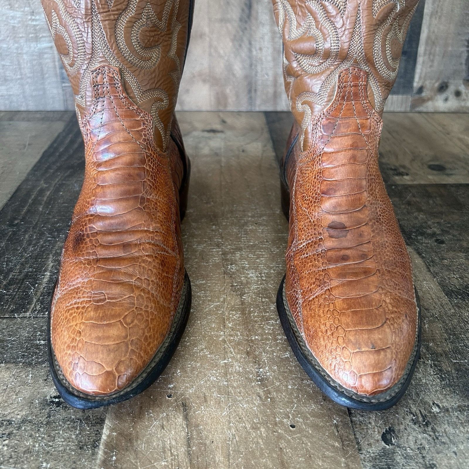 Vintage J Chisholm Vintage Ostrich Leg Cowboy Boots Mens 8 EE Size US 8 / EU 41 - 9 Thumbnail