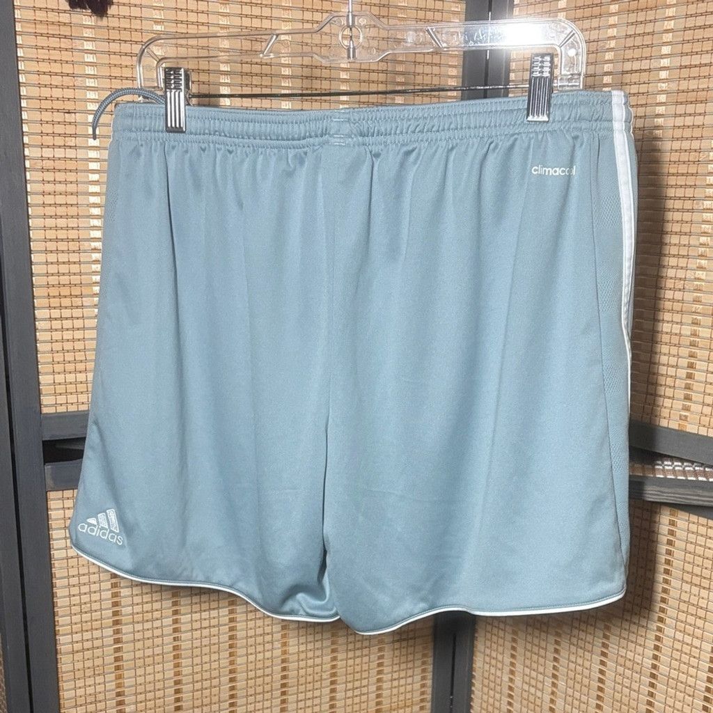 Adidas adidas Women's Light Gray Athletic Shorts Size 34" / US 12 / IT 48 - 3 Thumbnail