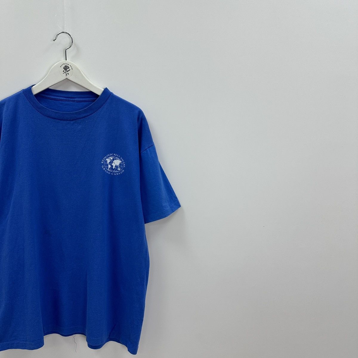 Vintage Vintage 90s Ecological Aware Graphic Nature Earth Art tee Size US XL / EU 56 / 4 - 4 Thumbnail