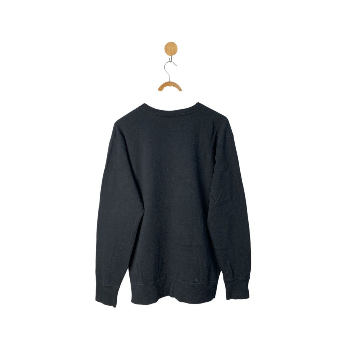 Kaws Uniqlo x kaws sweatshirt logo reverse size Large Size US L / EU 52-54 / 3 - 4 Thumbnail