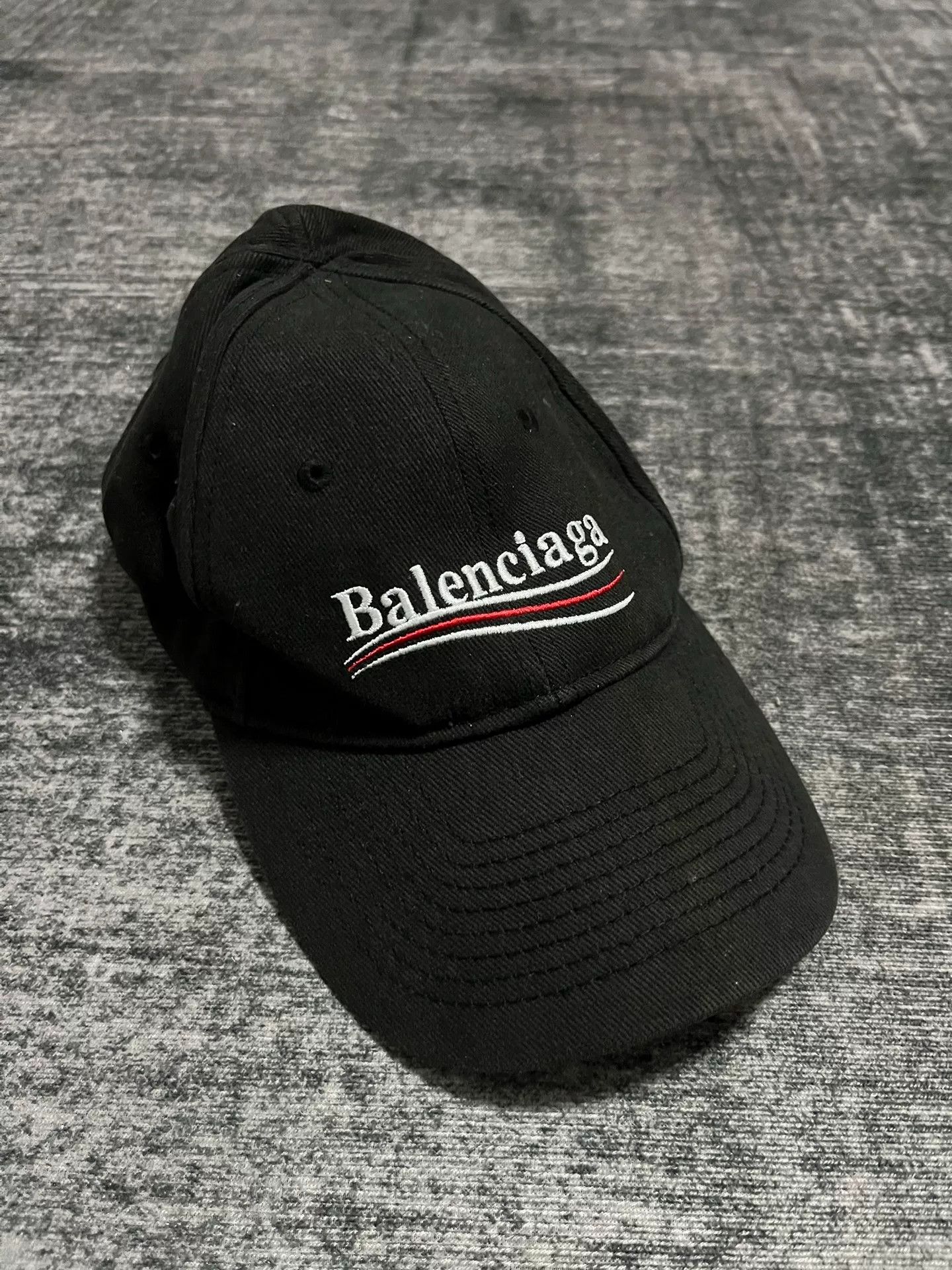 Balenciaga Balenciaga Retro Embroidered Hat XS Men Size ONE SIZE - 1 Thumbnail