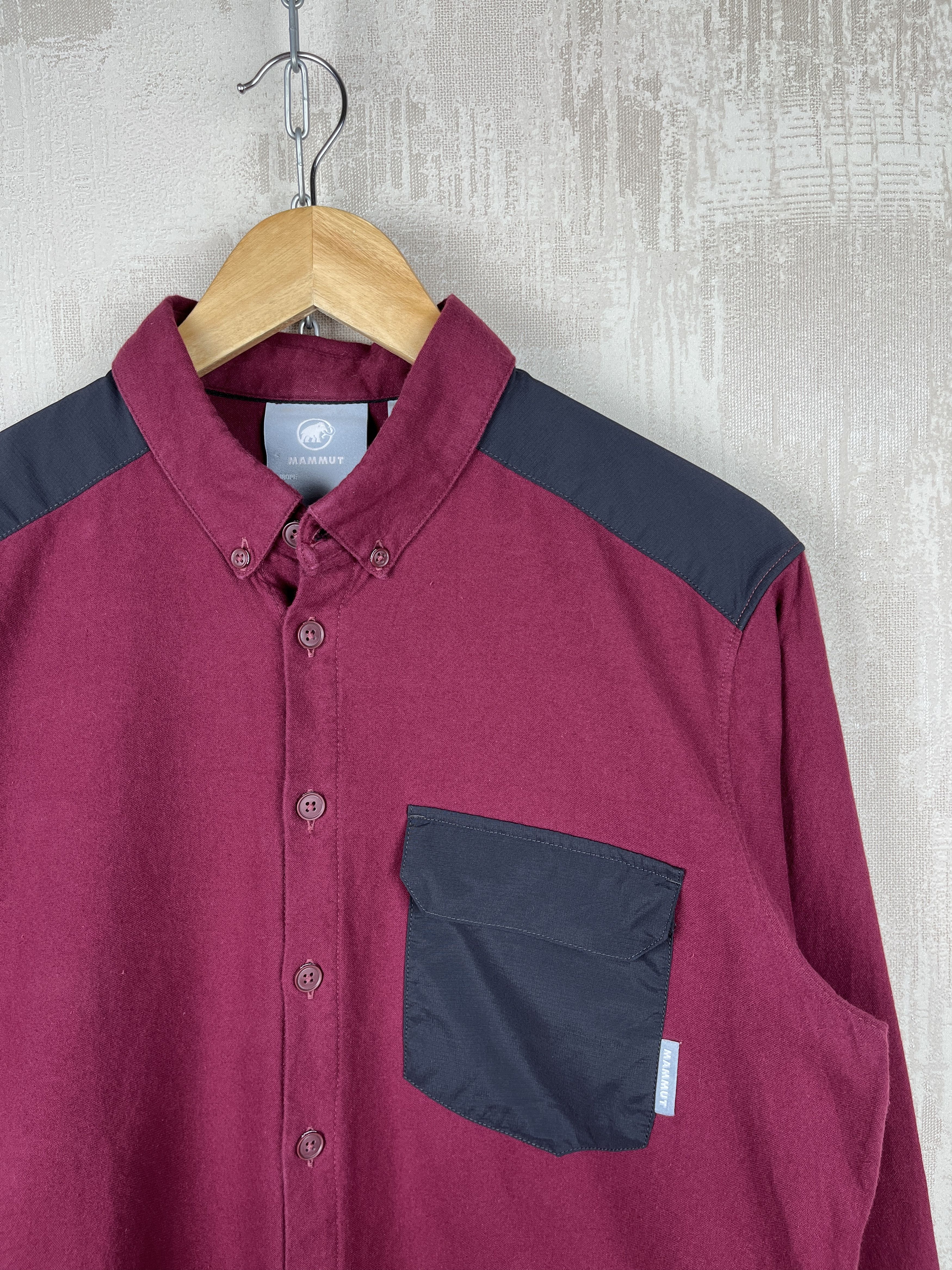 Mammut Mammut Pocket Long Sleeve Shirt Purple Button Down Collar Size US M / EU 48-50 / 2 - 1 Thumbnail