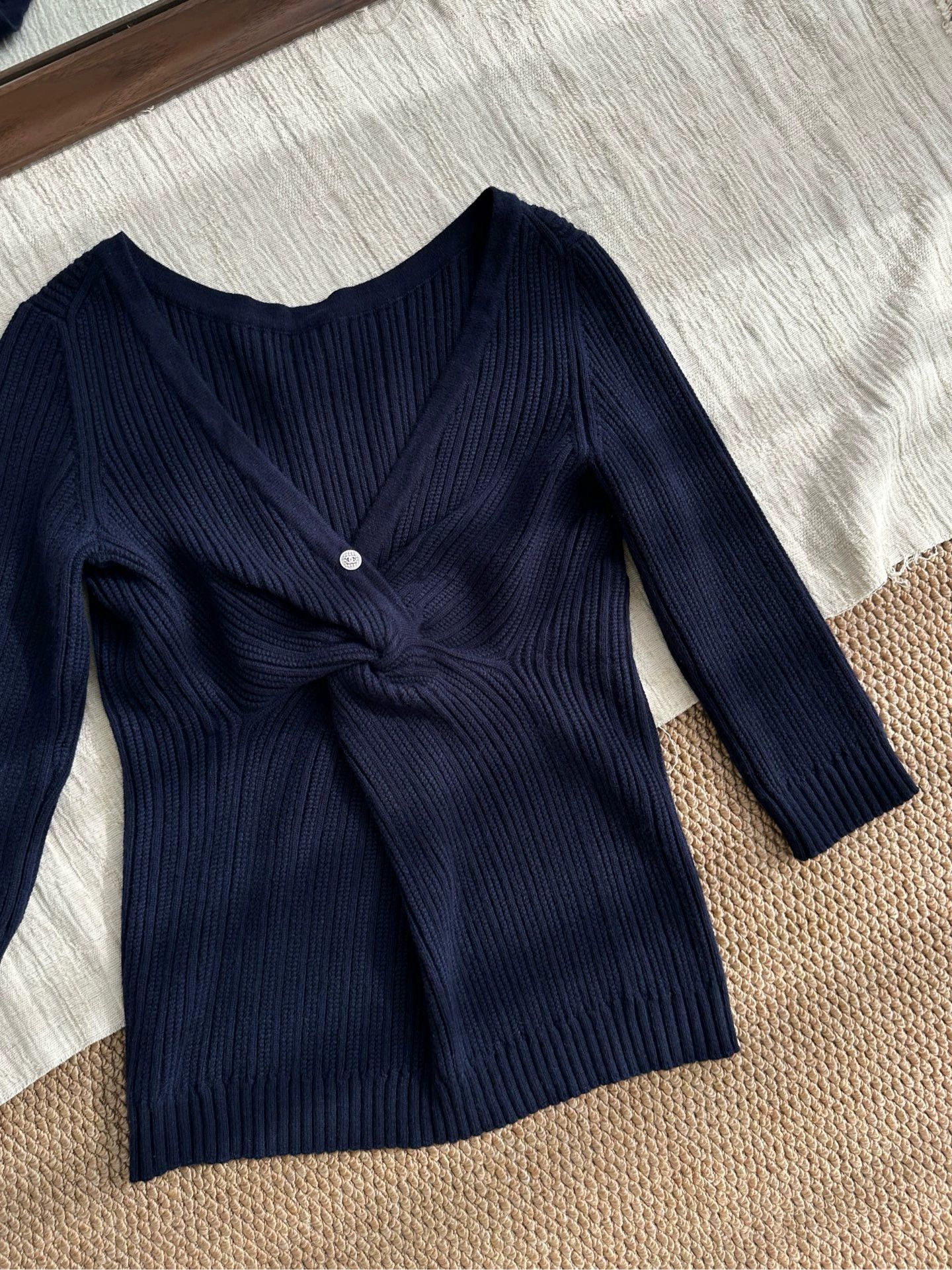 Chanel Chanel Chest Logo Knot 3/4 Sleeve Navy Blue Women's Dress Size S / US 4 / IT 40 - 3 Thumbnail