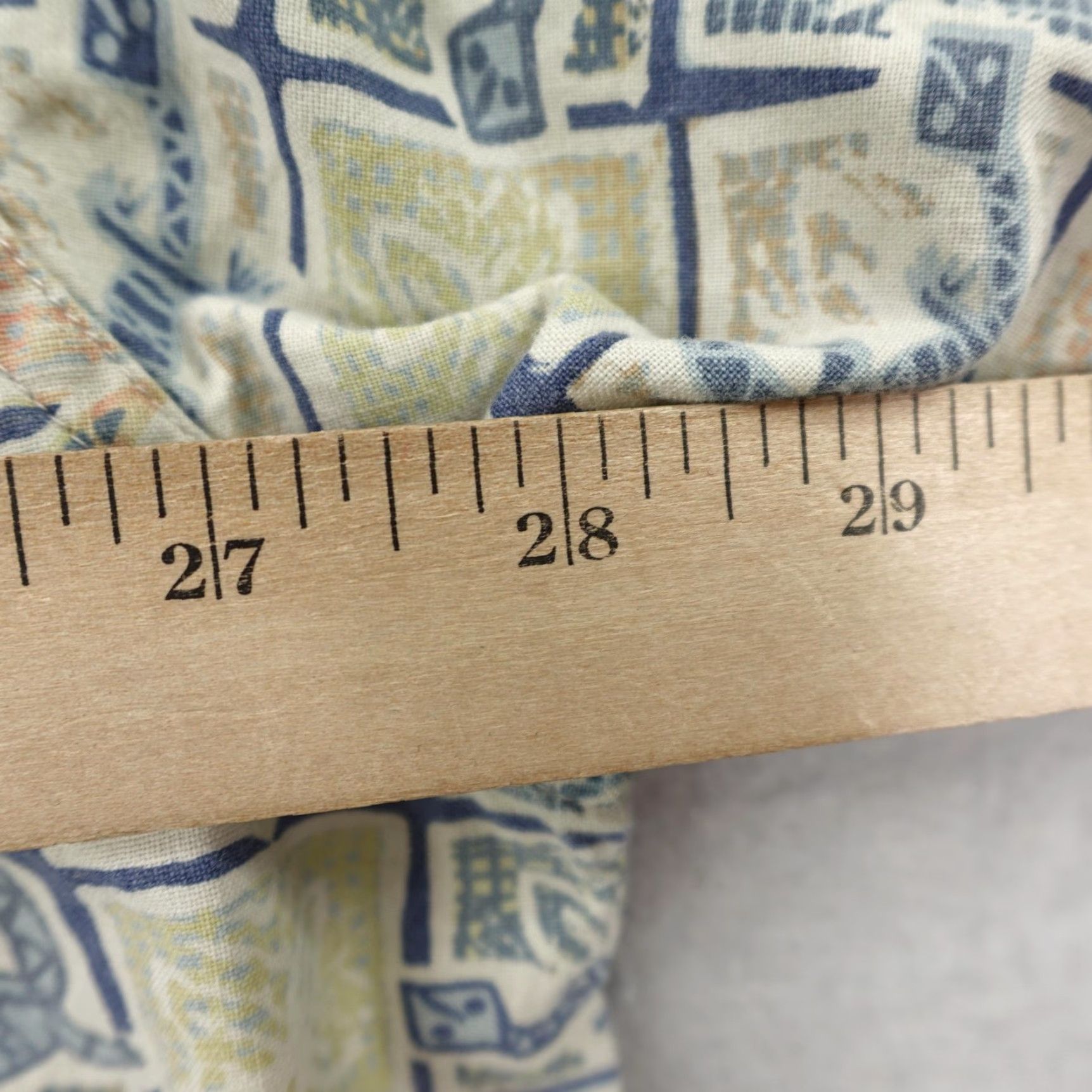 Vintage VINTAGE Woolrich Shirt Mens 2XL Blue Beige Lizard Tribal Print Button-Up Outdoor Short Sleeve Cotton Geometric Pattern Mens Size US XXL / EU 58 / 5 - 6 Thumbnail