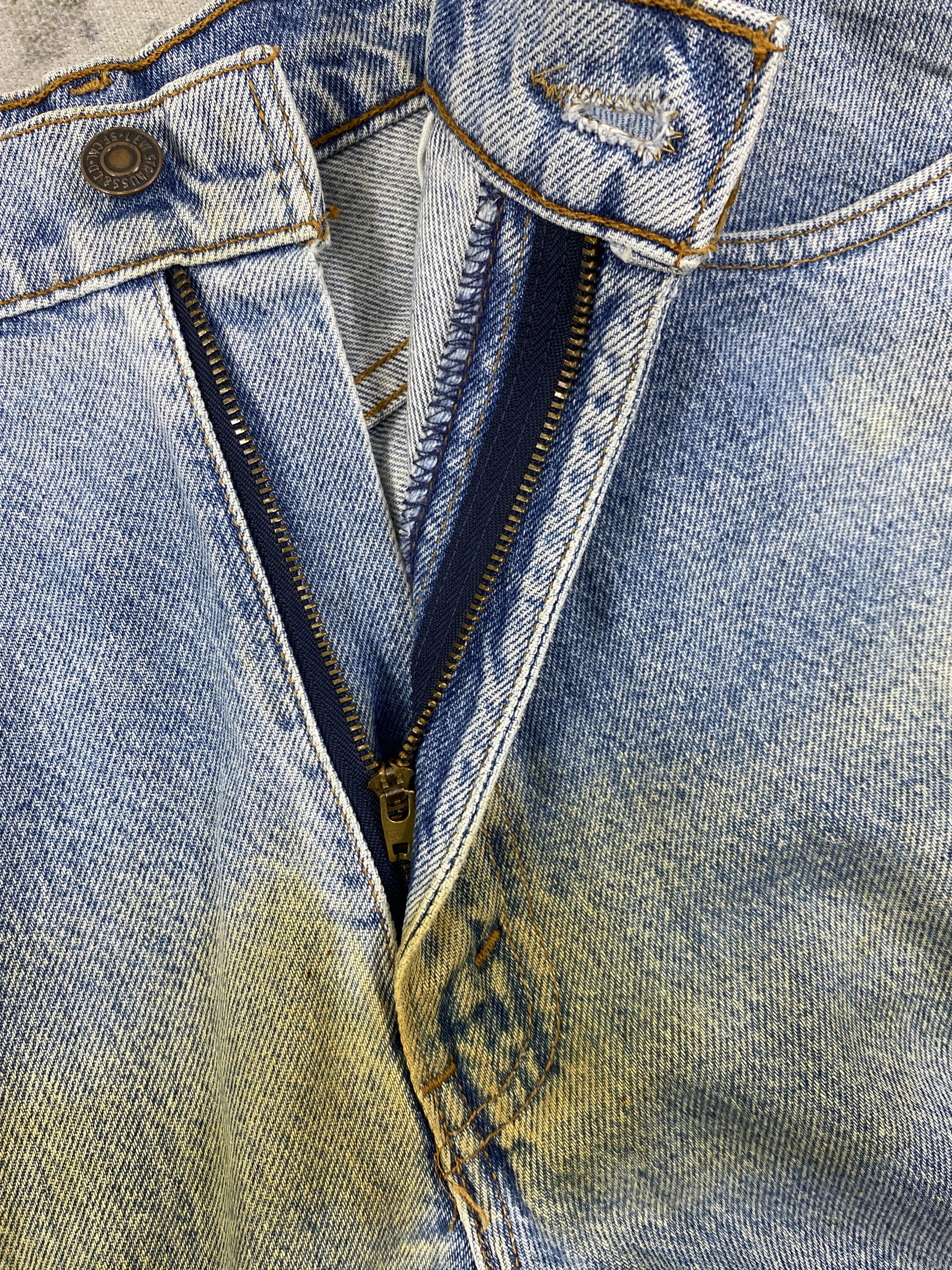 Levi's 90’s Distressed Blue Vintage Levi's 610 USA 33x29.5 JN866 Size US 33 - 6 Thumbnail