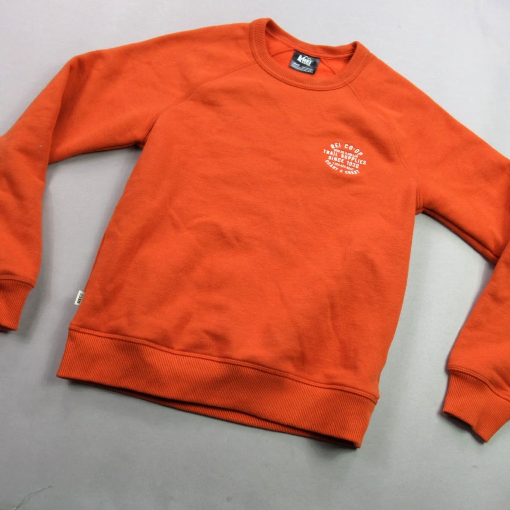 Vintage REI Sweater Mens XS Long Sleeve Crew Neck Pullover Orange Lightweight Knit Pullover Sweatshirt Casual Men XS Orange REI Brand Size US XS / EU 42 / 0 - 2 Thumbnail