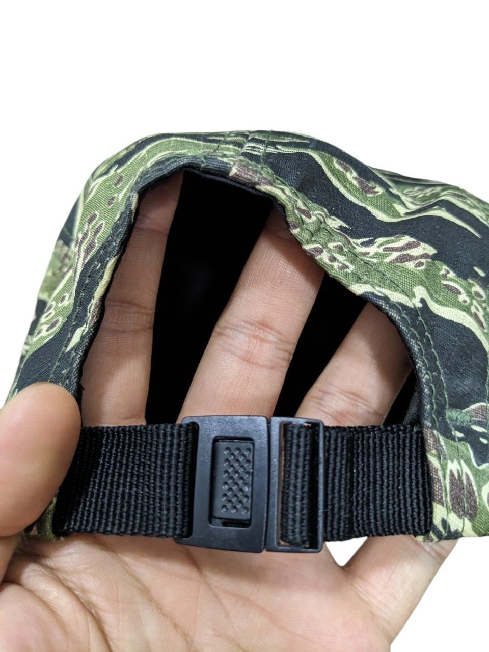 Obey OBEY 5 PANEL CAMOOUFLAGE TIGER STRIPE CAP Size ONE SIZE - 8 Thumbnail
