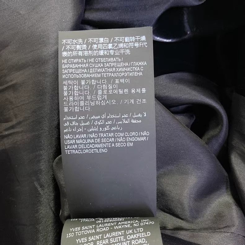 Saint Laurent Paris Saint Laurent Velvet Overcoat 22FW Size US M / EU 48-50 / 2 - 6 Thumbnail