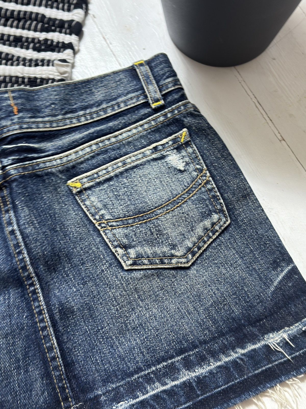 Other VINTAGE WASHED 2000s MINI DENIM SKIRT Size 28" / US 6 / IT 42 - 7 Thumbnail