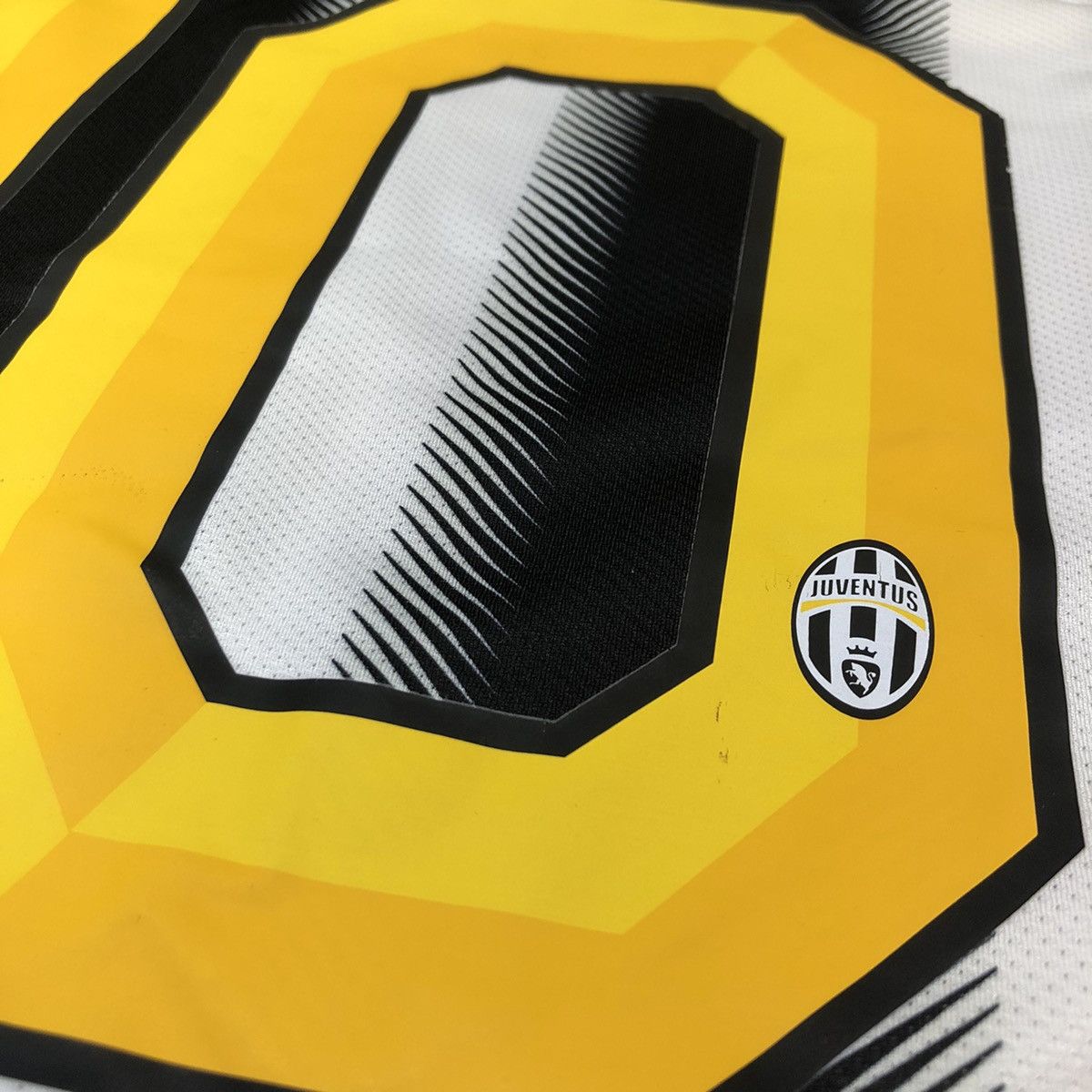 Nike Juventus 11/12 tim cup final home shirt #10 Del Piero Size US M / EU 48-50 / 2 - 7 Thumbnail