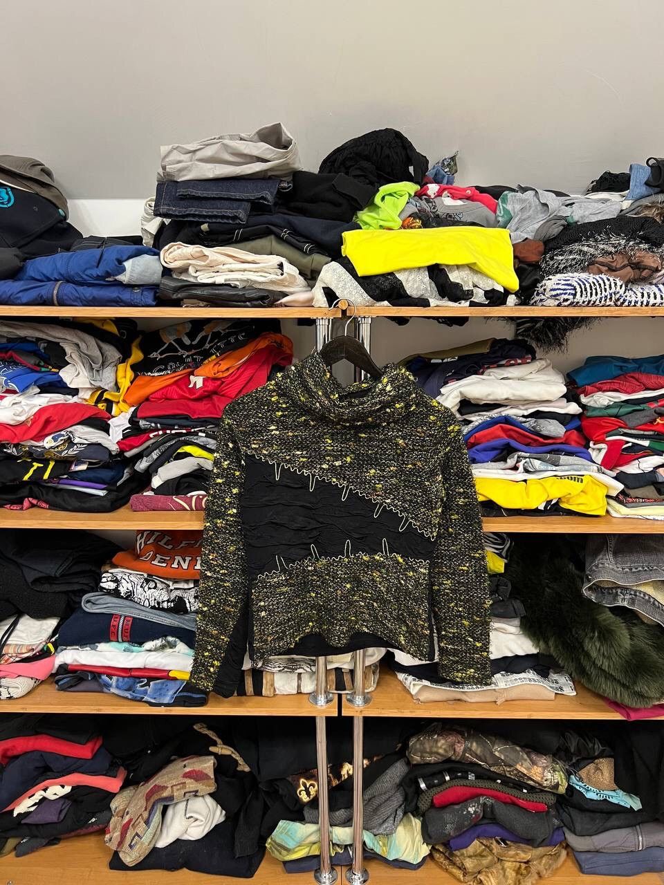 Japanese Brand Y2K Vintage Distressed Turtle Neck Sweater Size M / US 6-8 / IT 42-44 - 1 Thumbnail