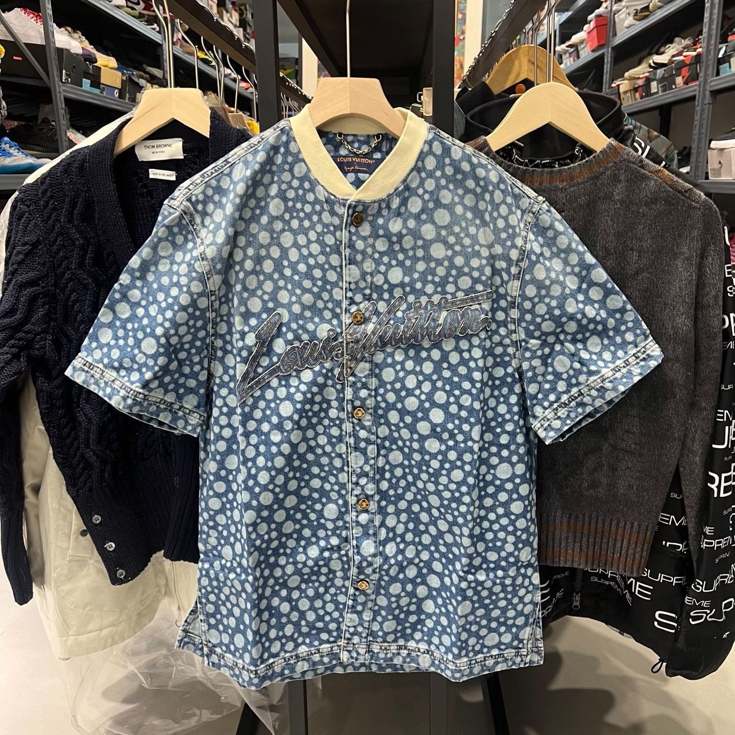 Louis Vuitton Louis Vuitton T-Shirt xs Men Size US XS / EU 42 / 0 - 1 Thumbnail