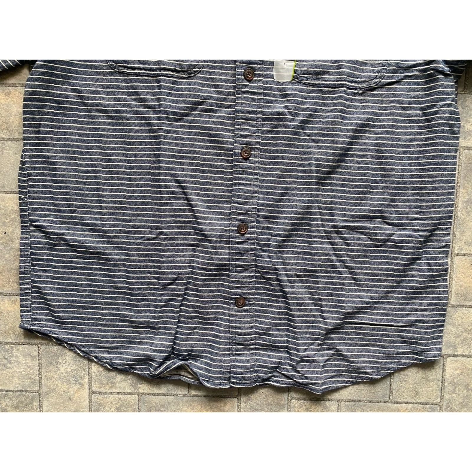 Vintage Duluth Shirt L Mens Dark Blue Flannel Button-Down Relaxed NWT Stripe Two Chest Pockets Size US L / EU 52-54 / 3 - 3 Thumbnail